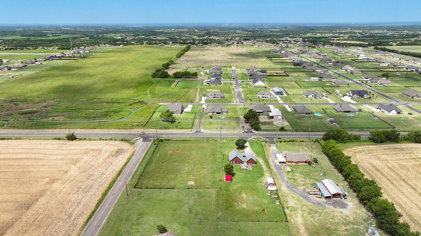 main property photo 4