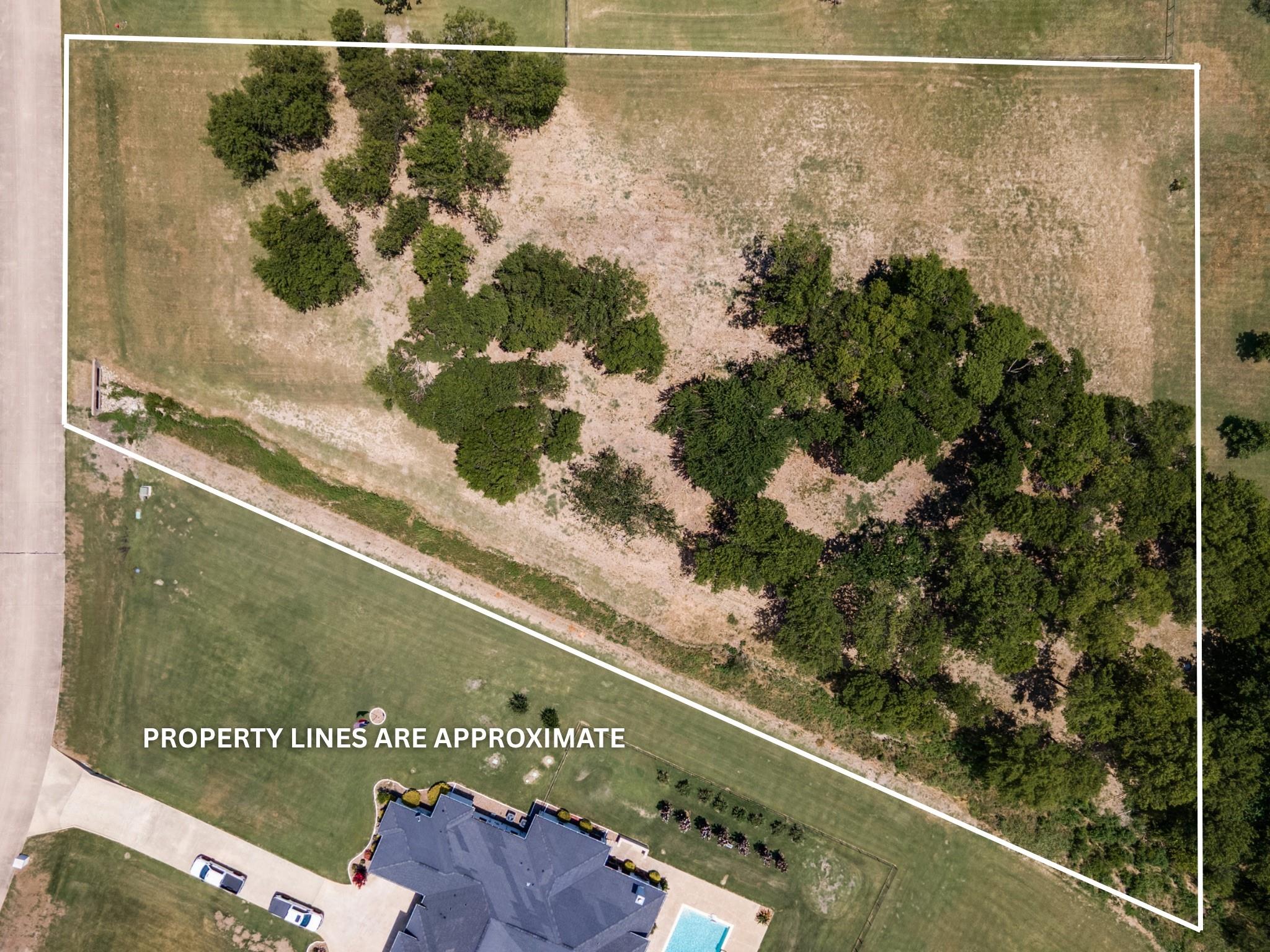 main property photo 10