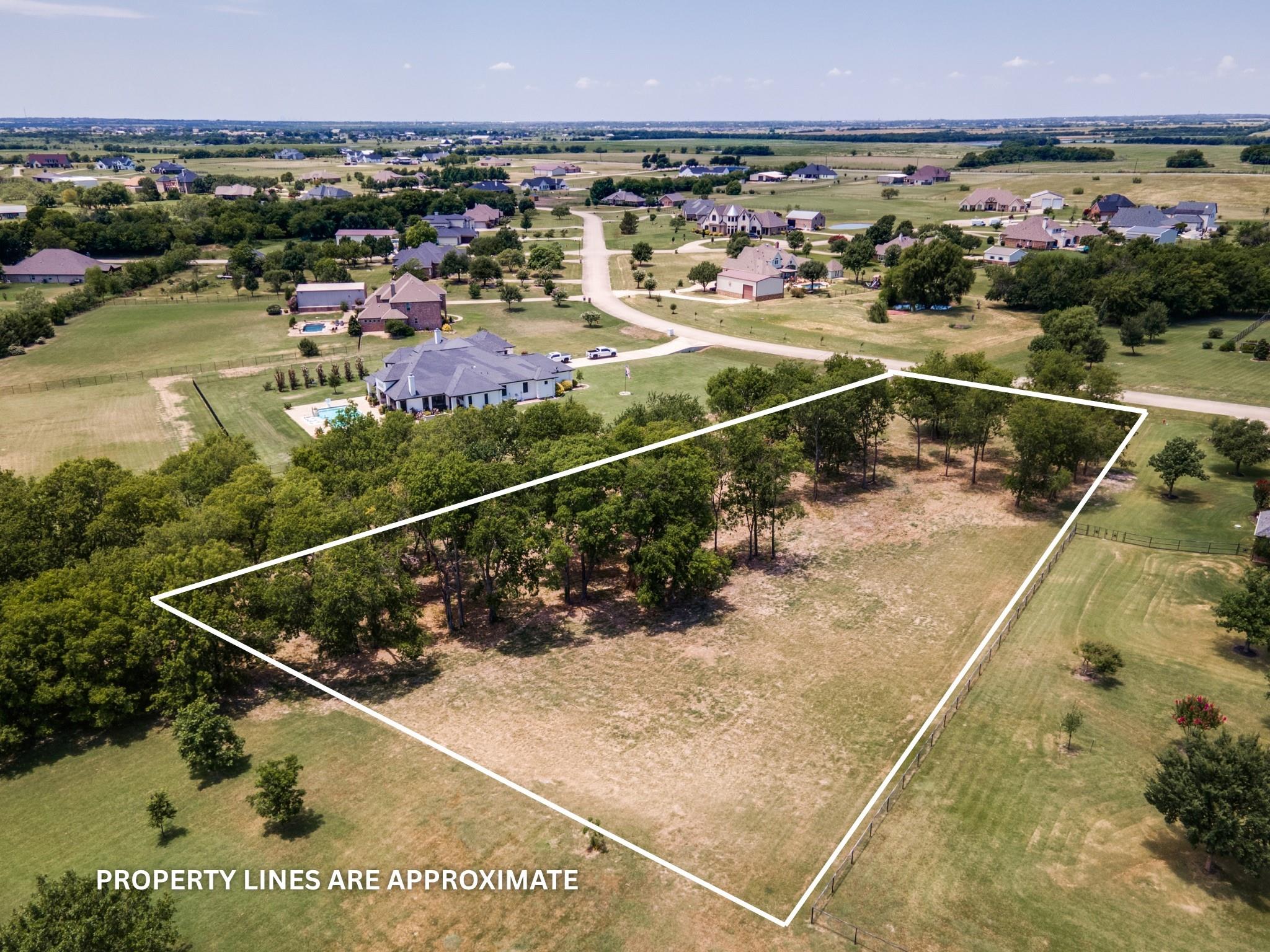 main property photo 6