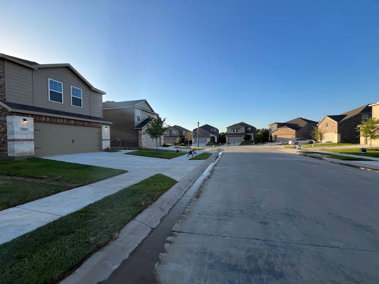 main property photo 17