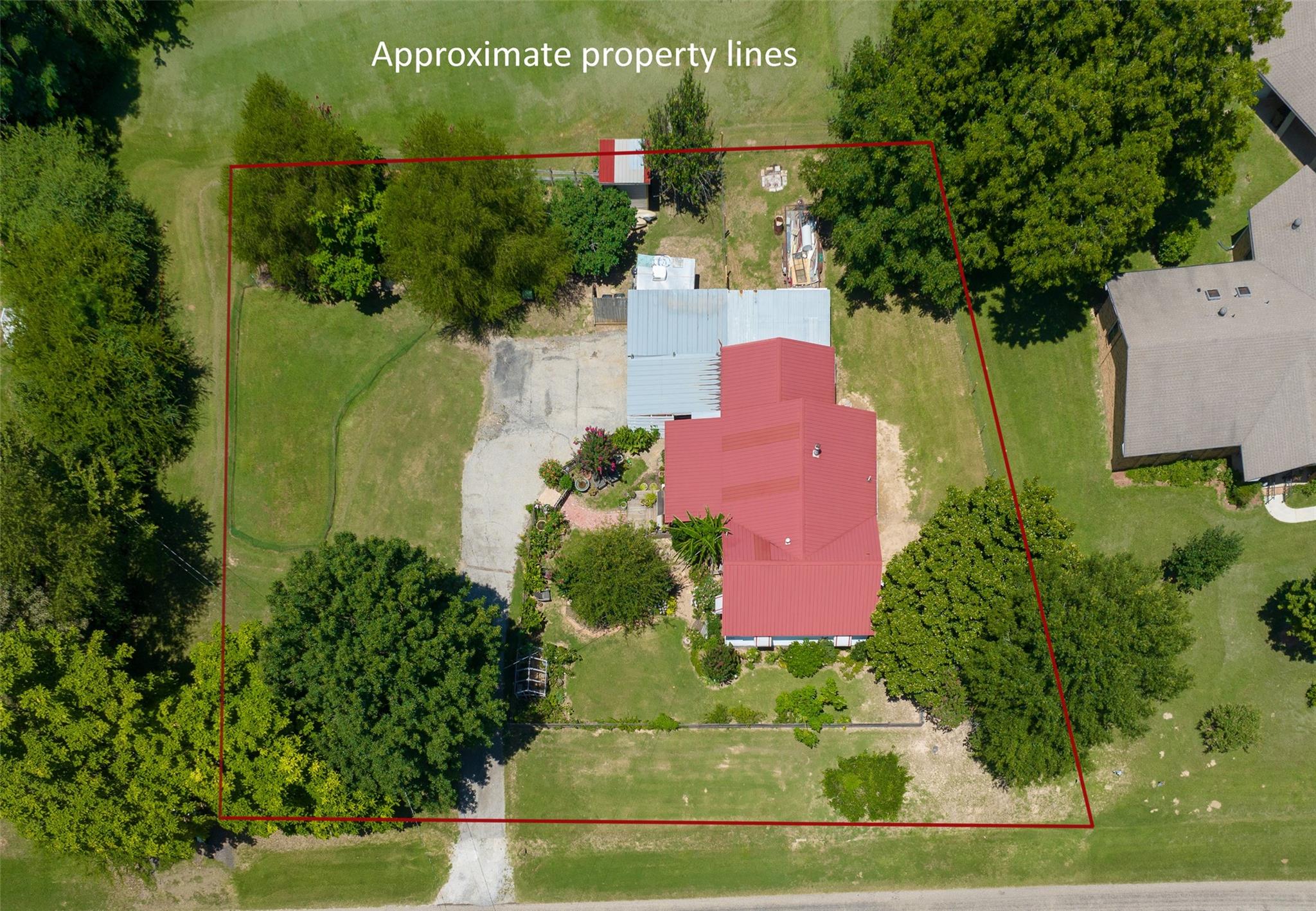 main property photo 34