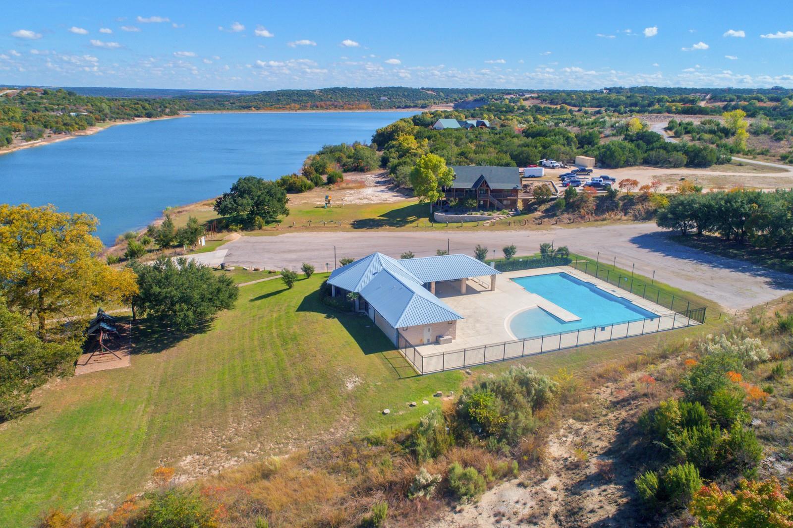 main property photo 29