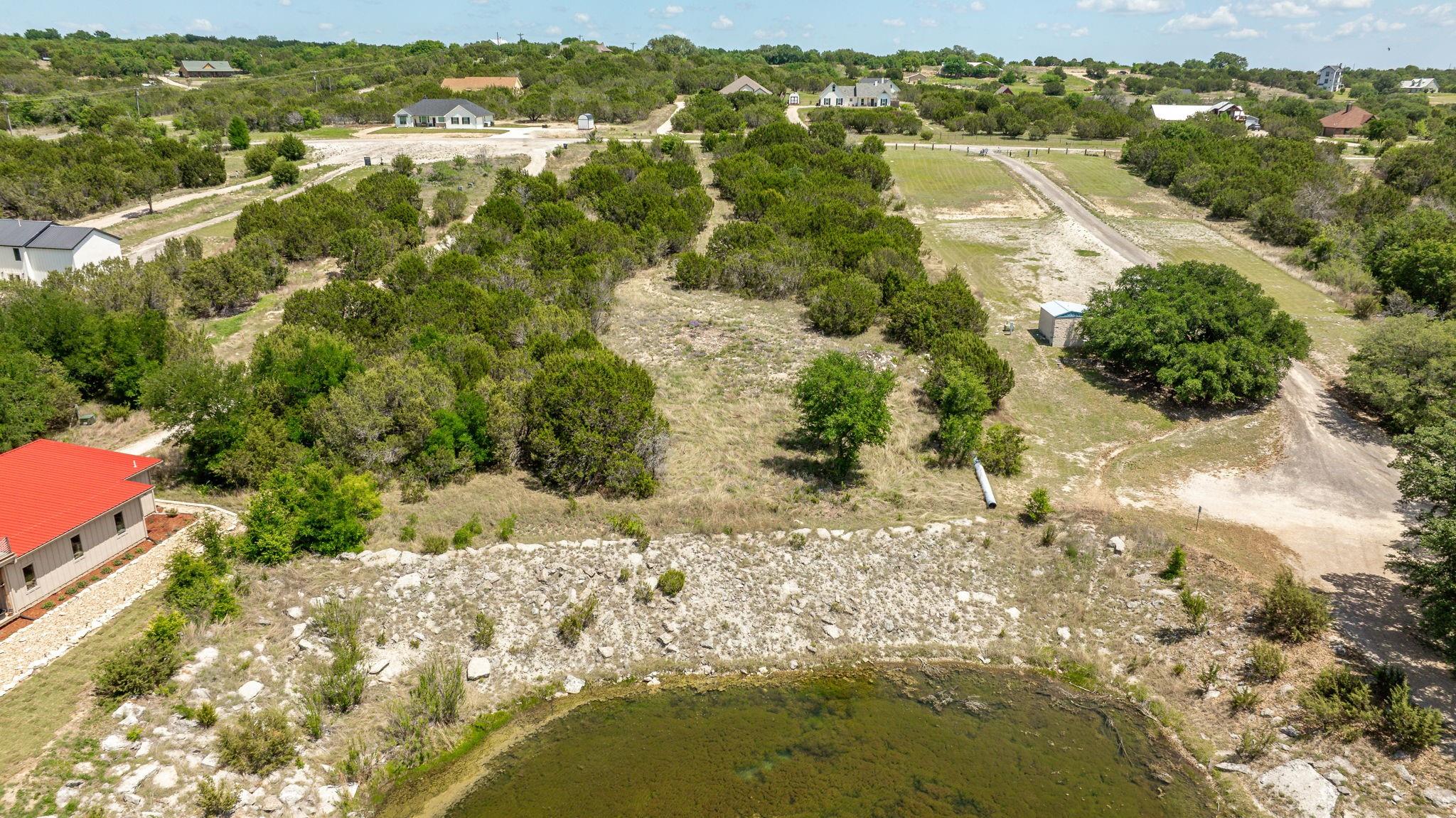 main property photo 9