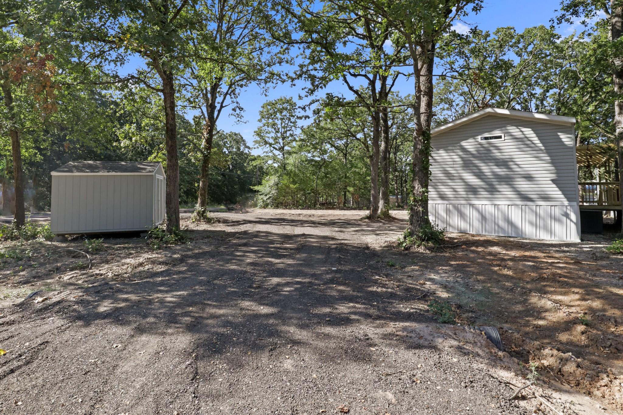 main property photo 34