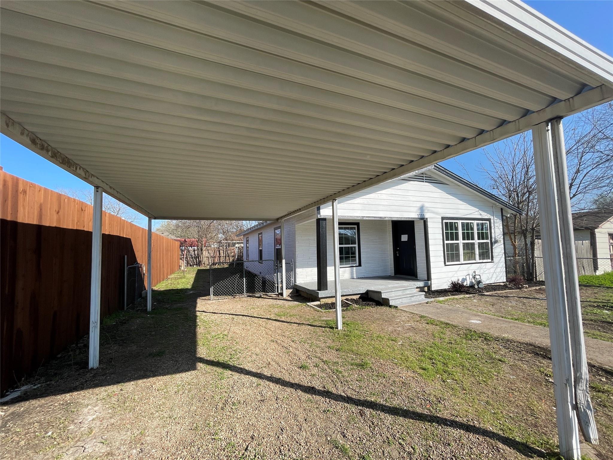 main property photo 21