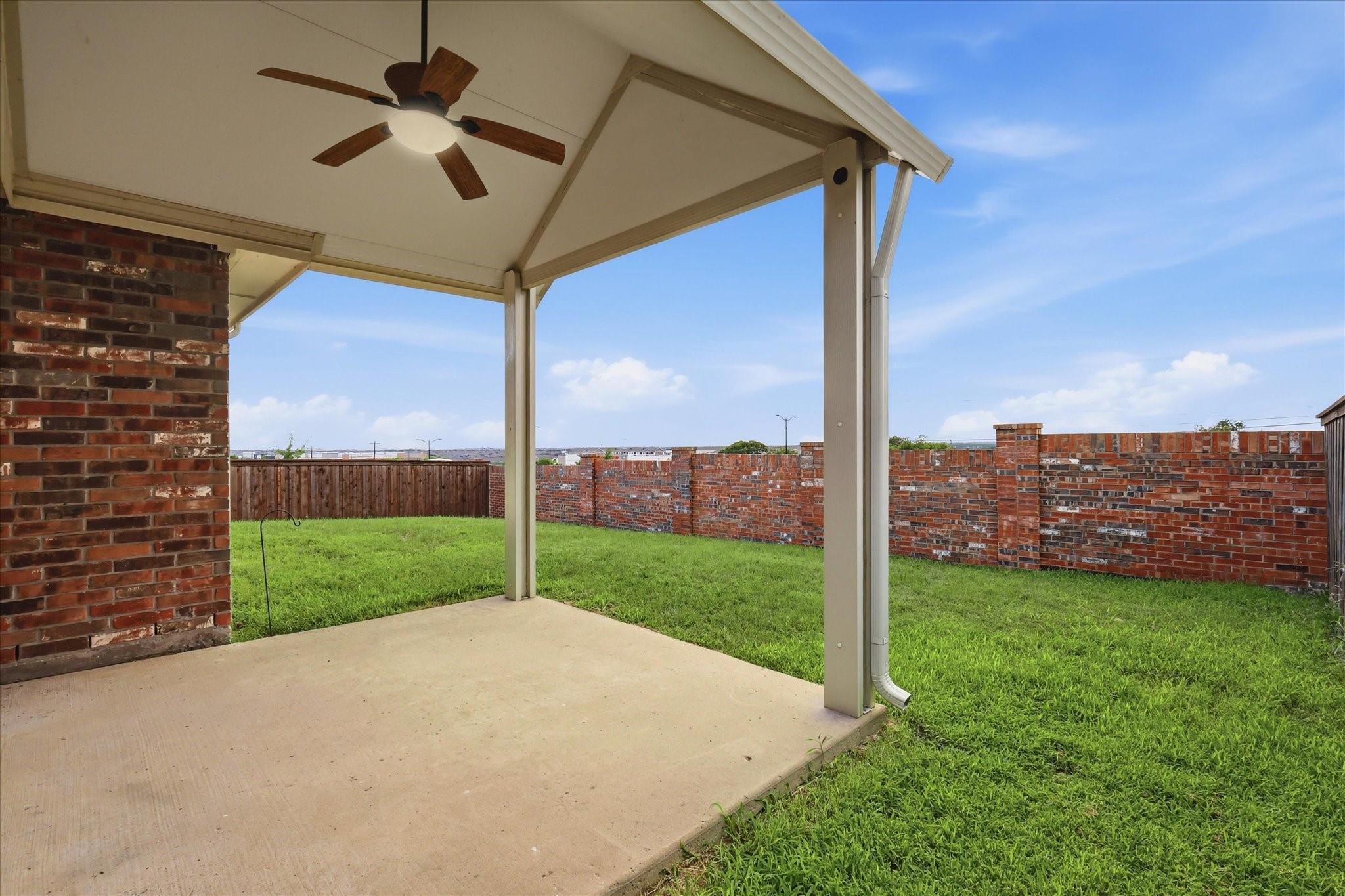 main property photo 30