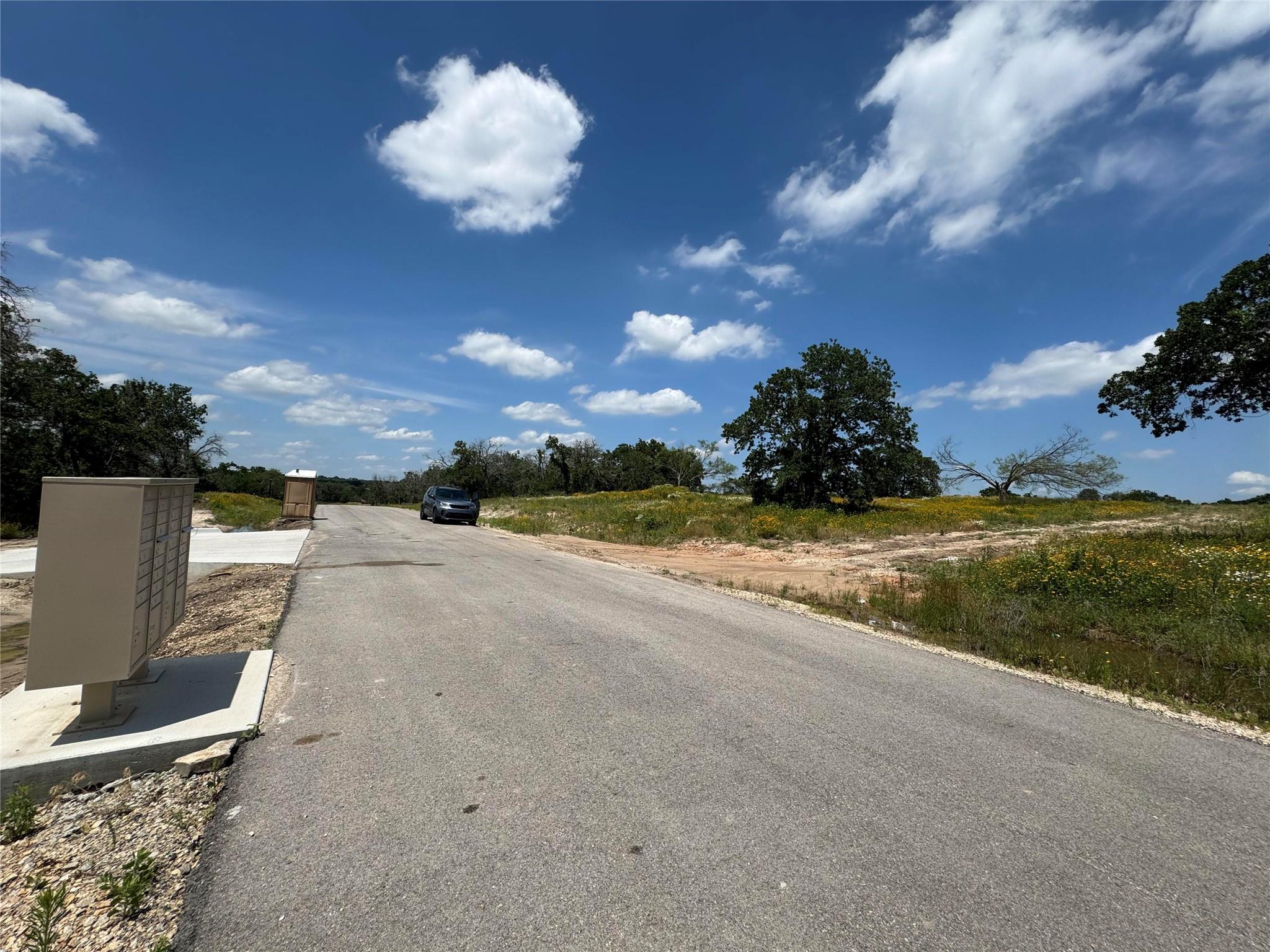 main property photo 4