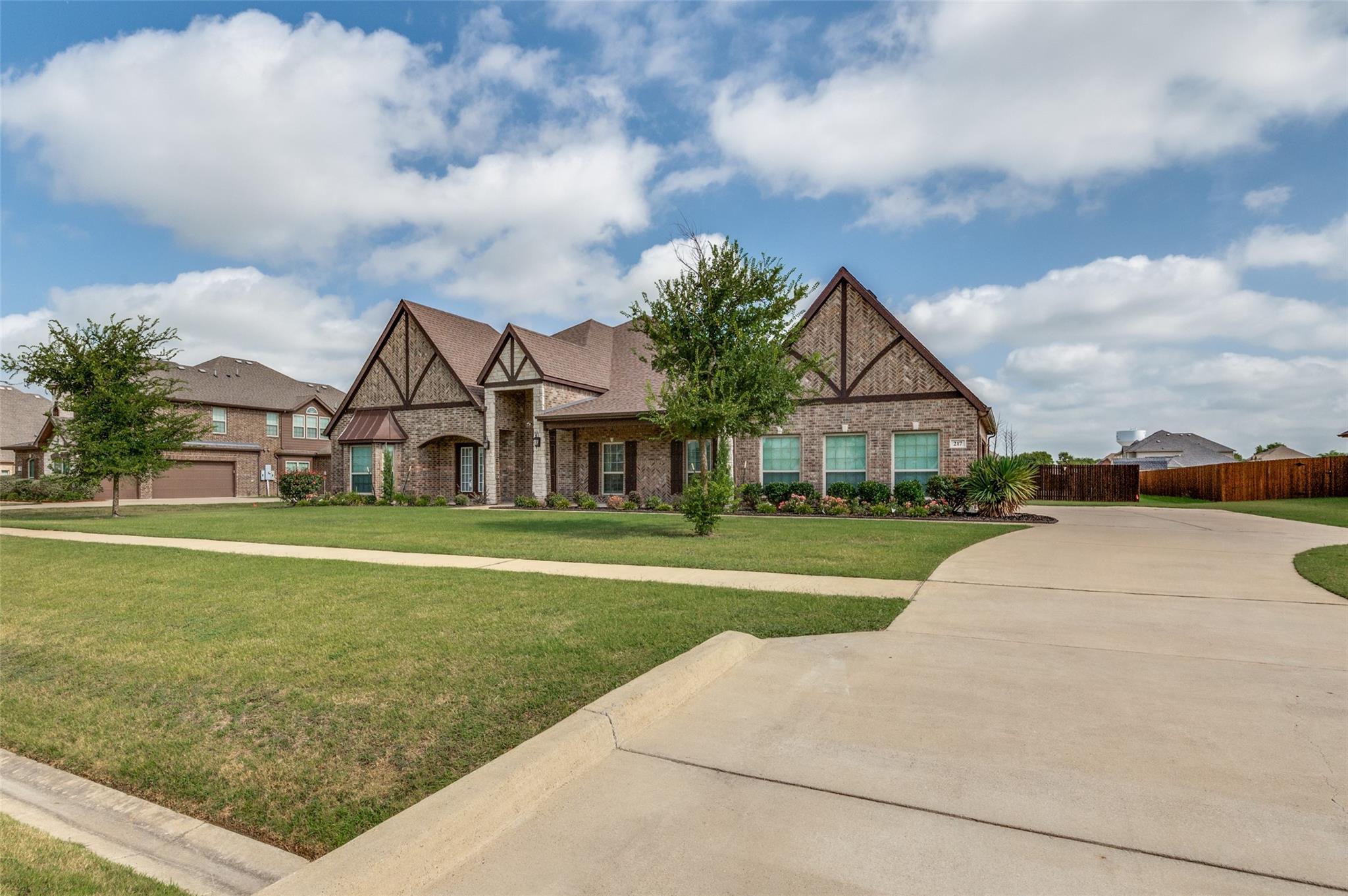 main property photo 3