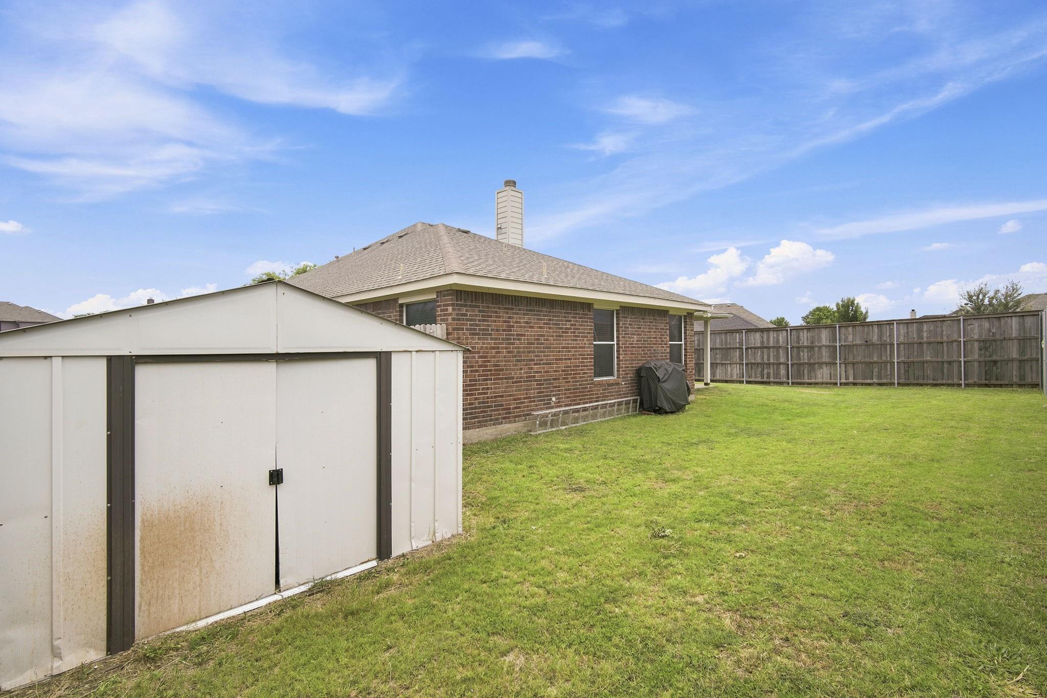 main property photo 26