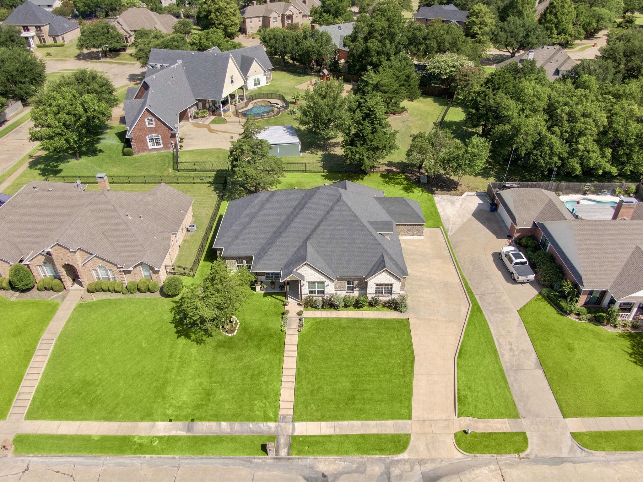 main property photo 35
