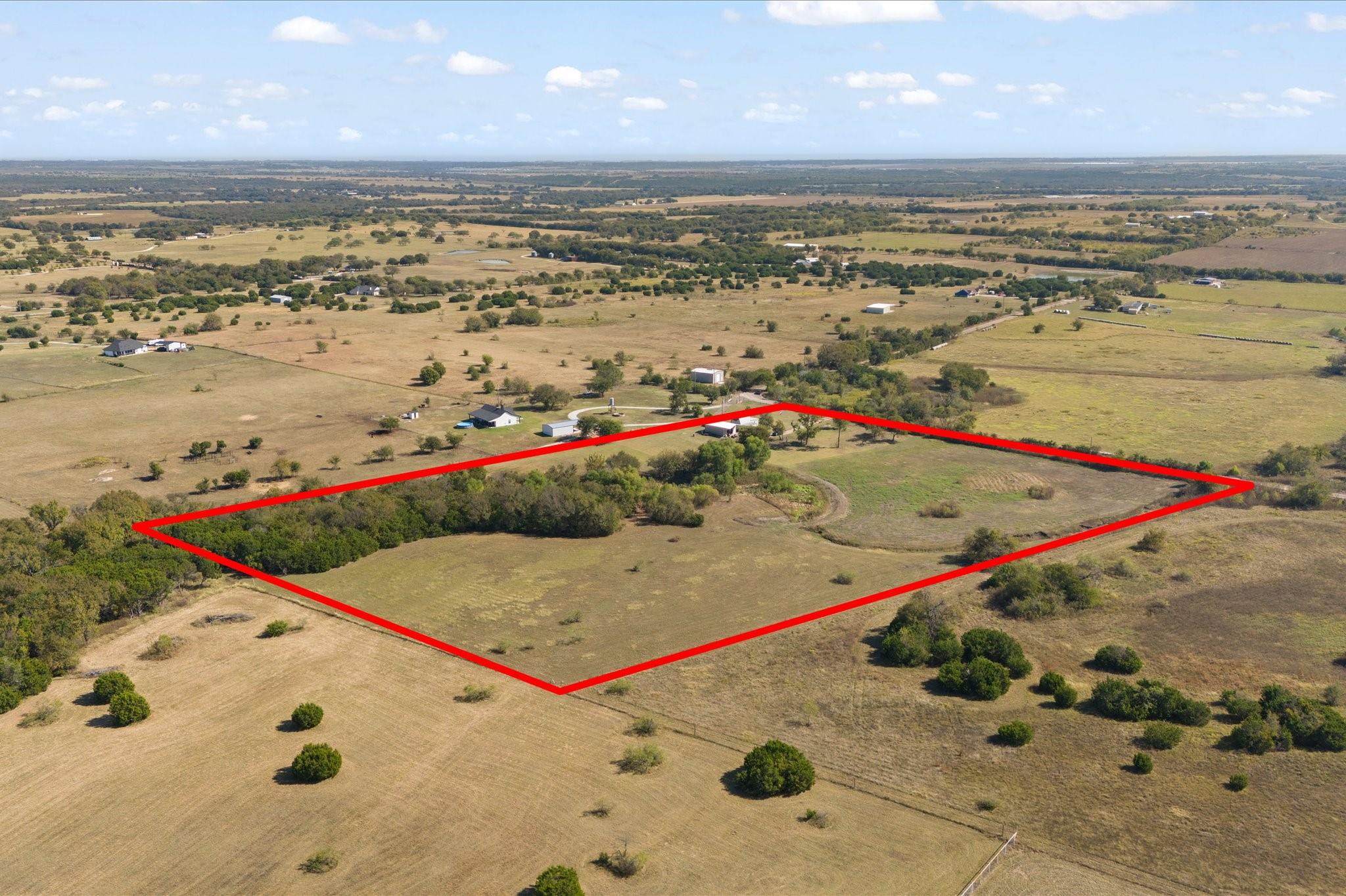main property photo 9