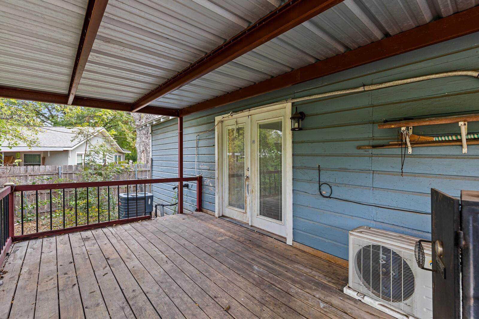 main property photo 18