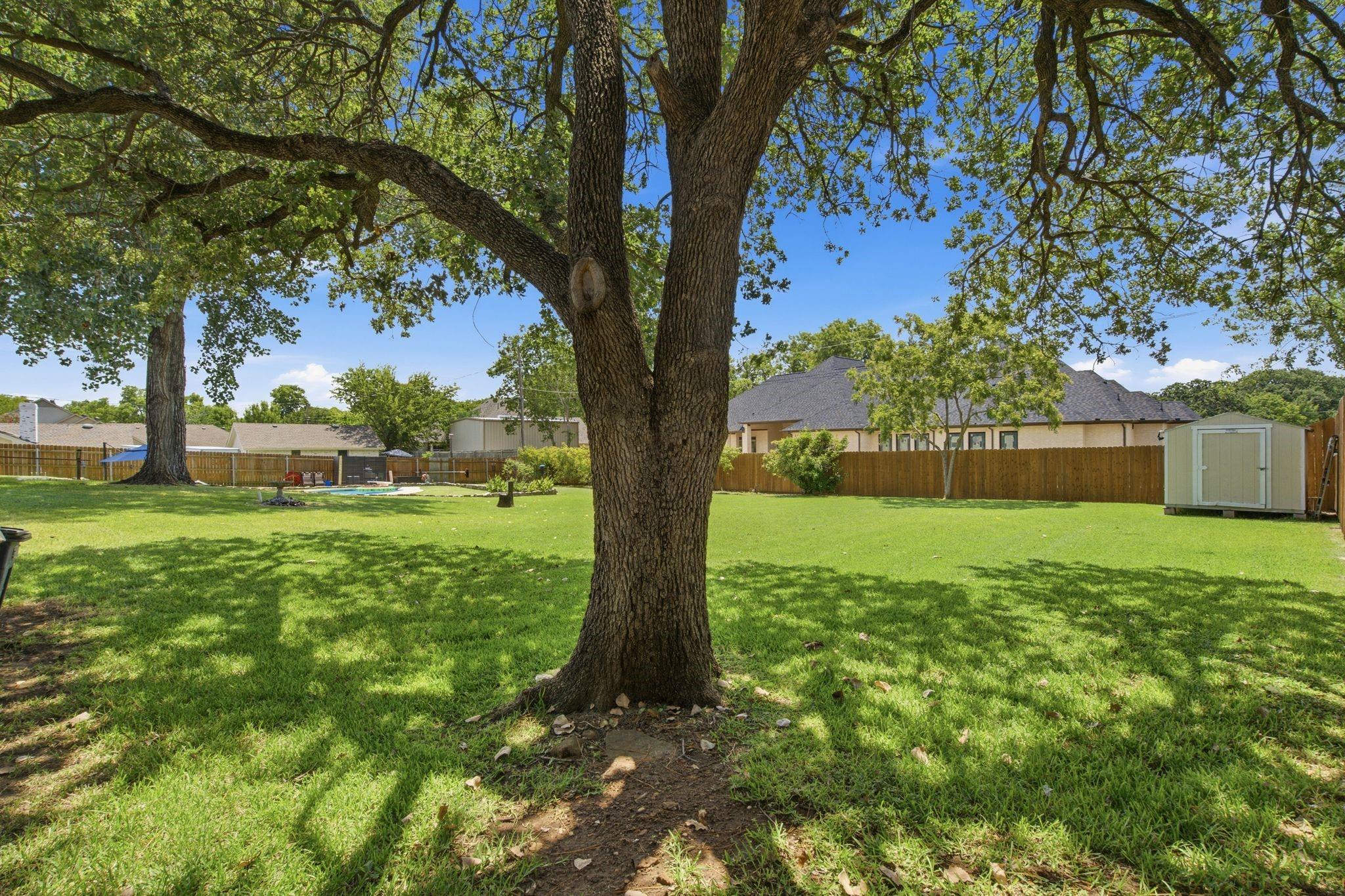 main property photo 31