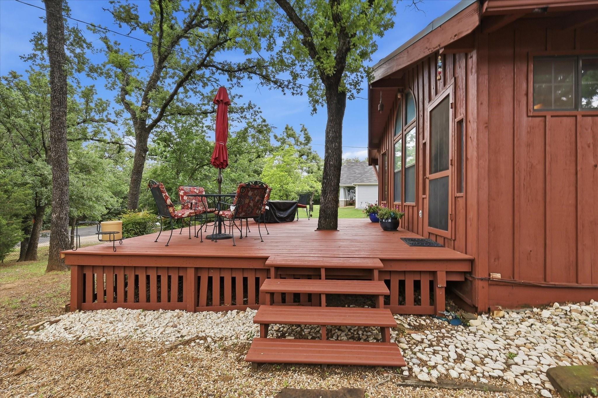 main property photo 4