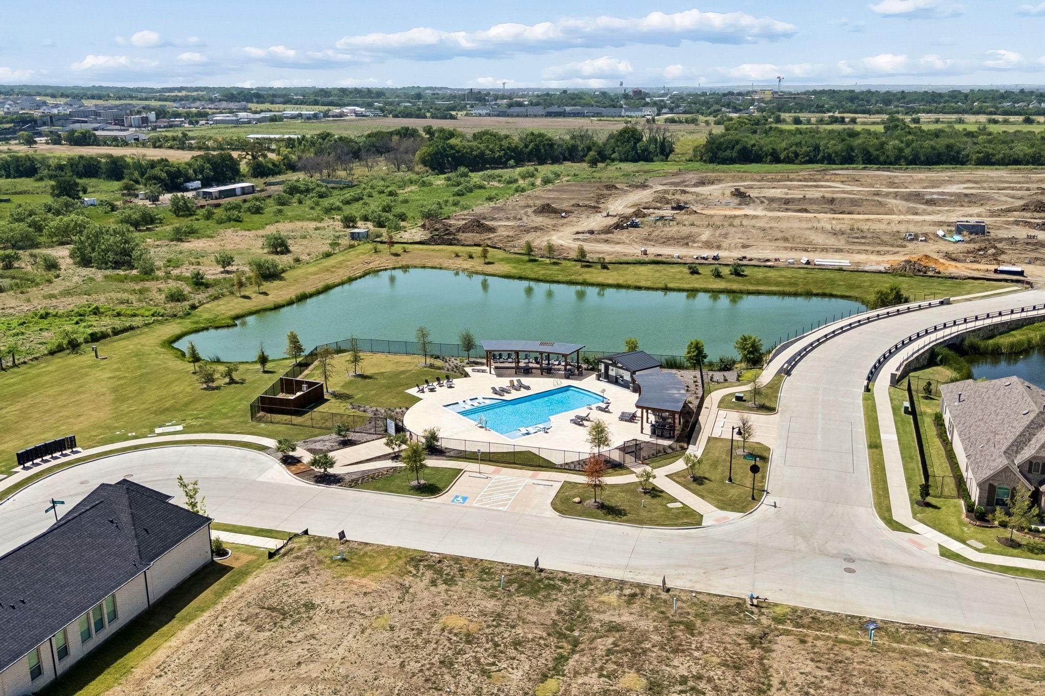 main property photo 20