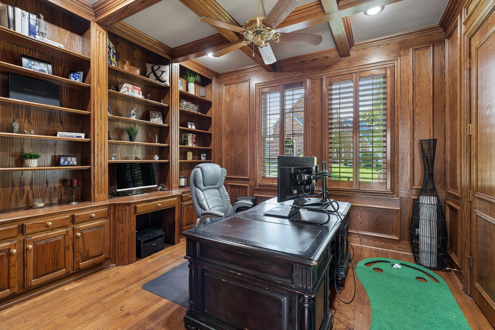 main property photo 14