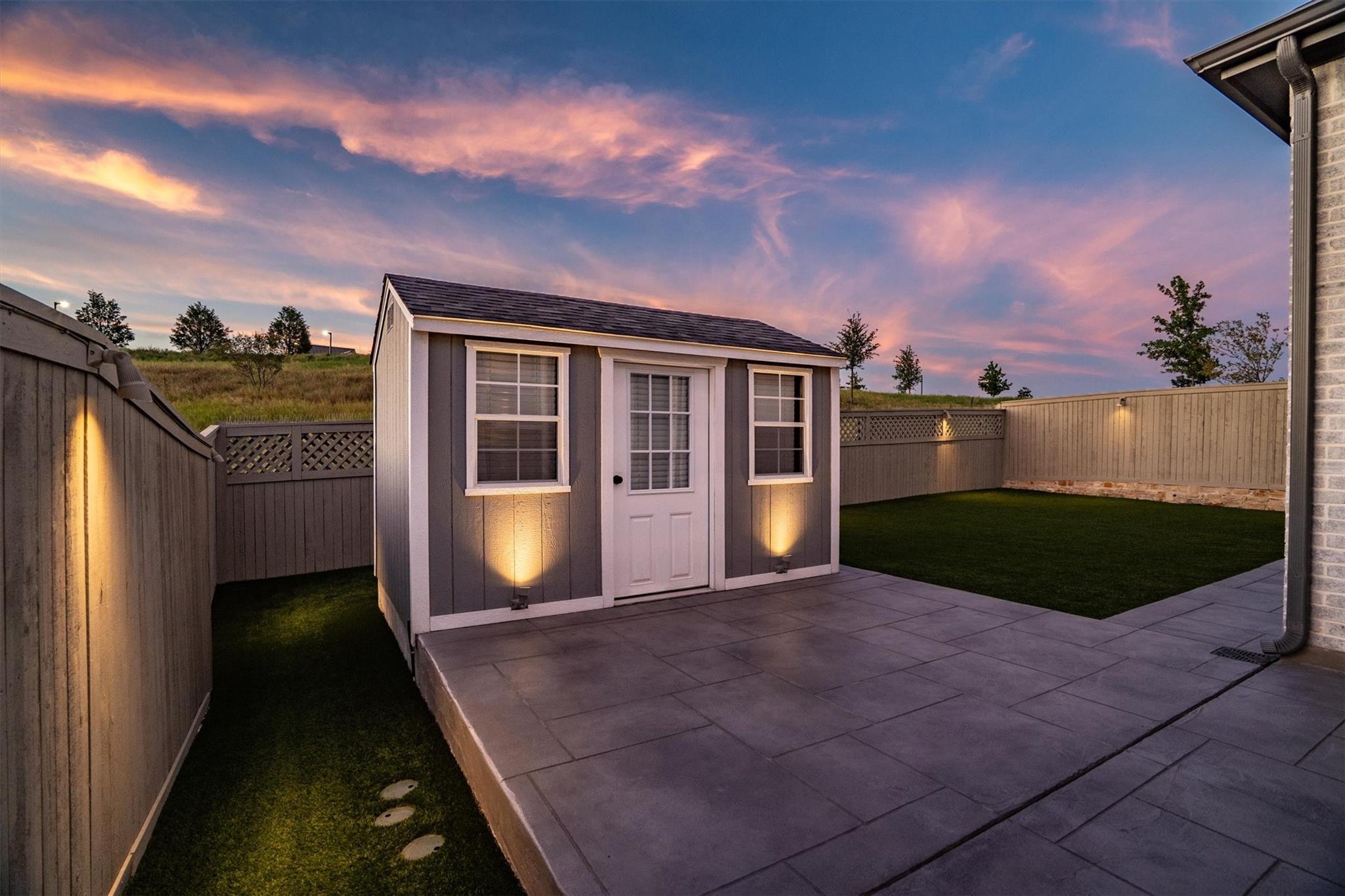 main property photo 36