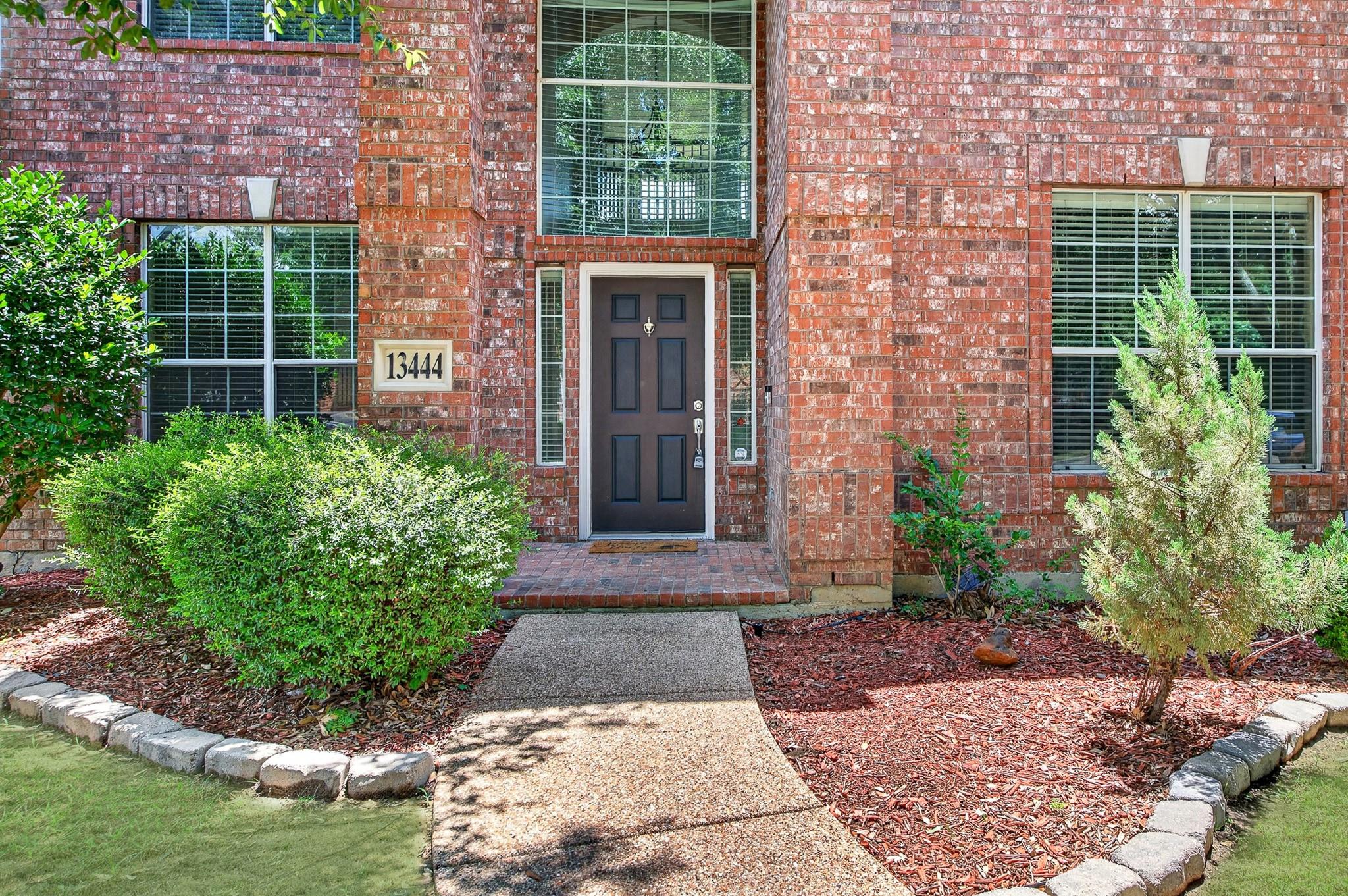 main property photo 4