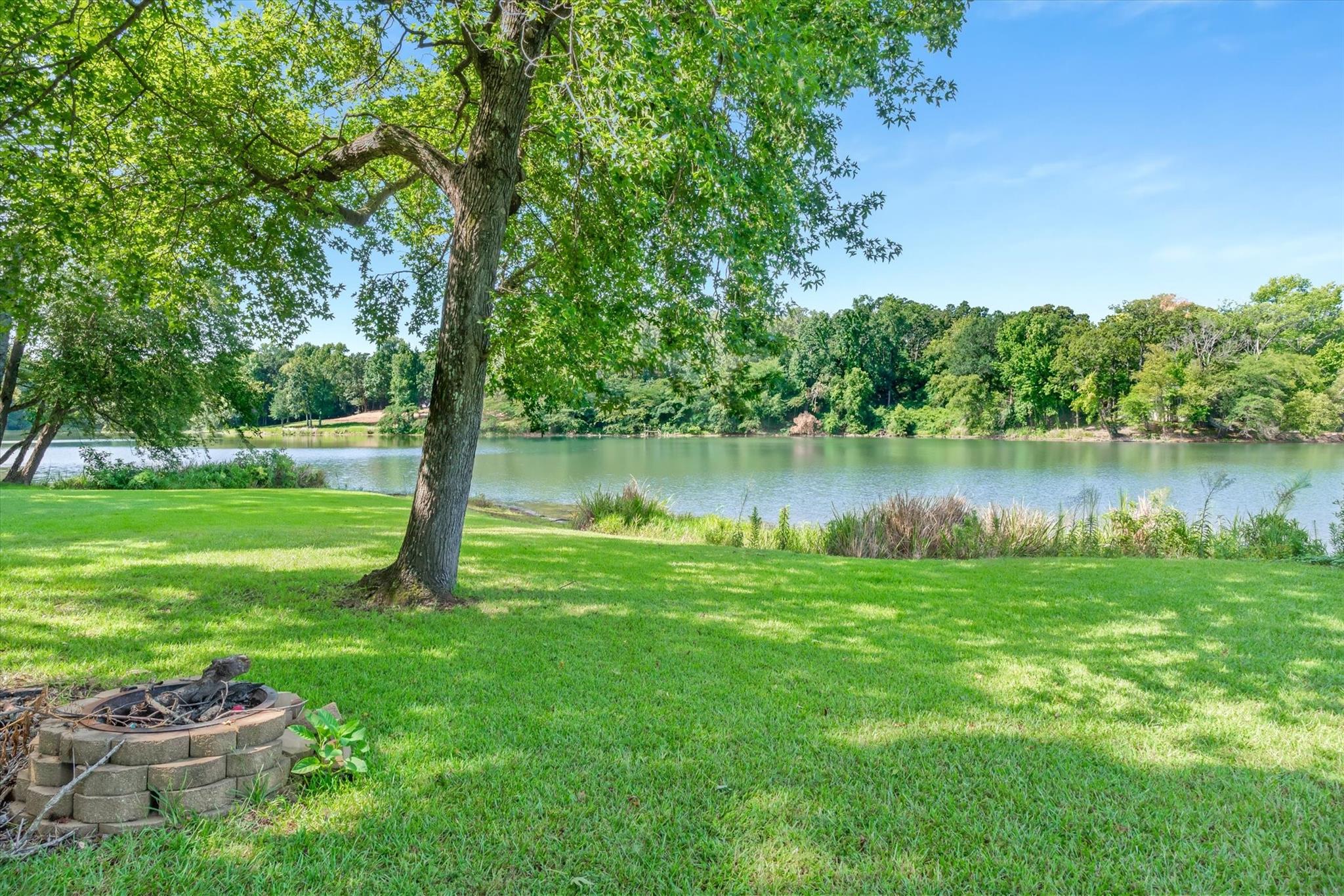 main property photo 34