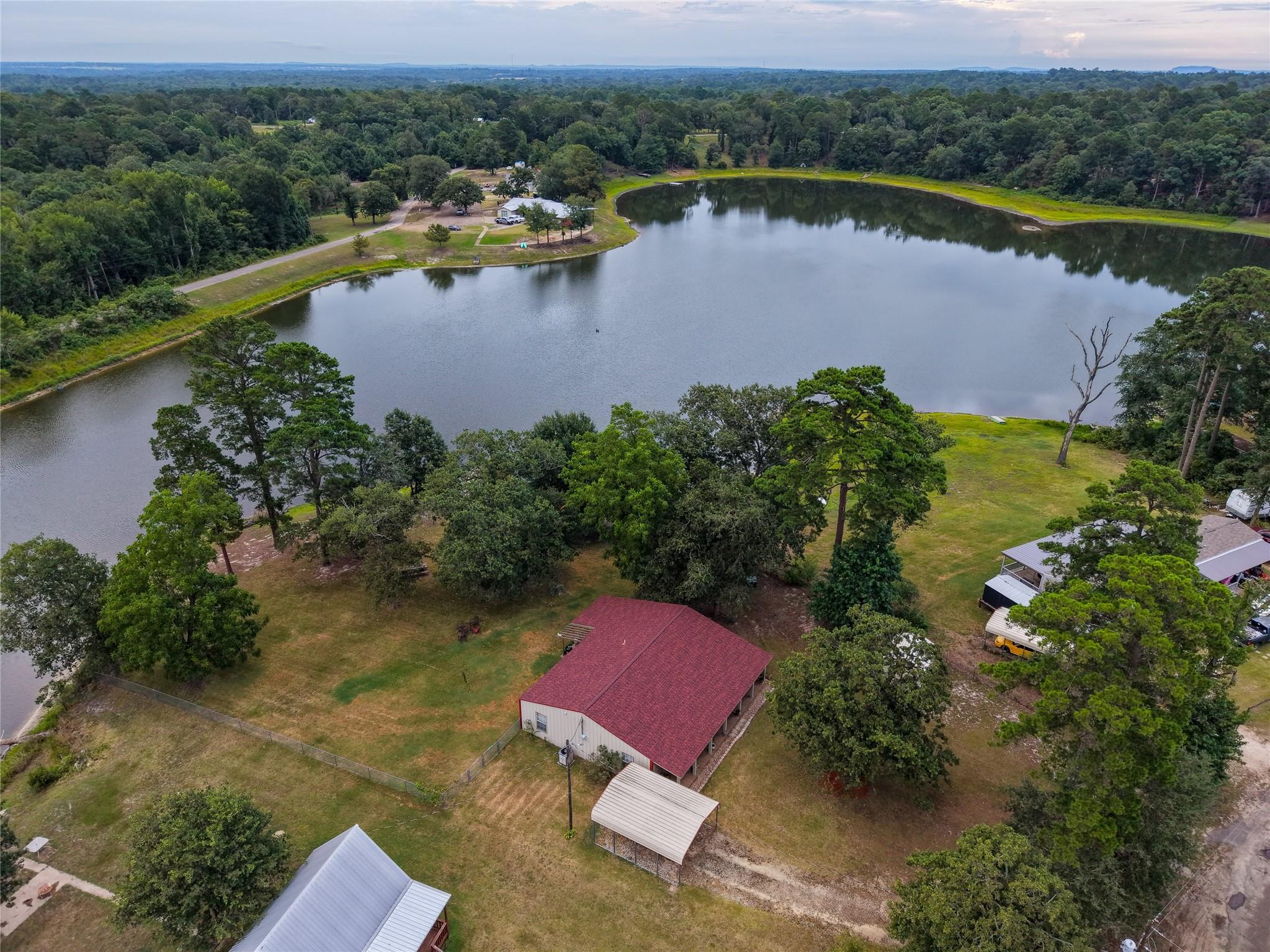 main property photo 33