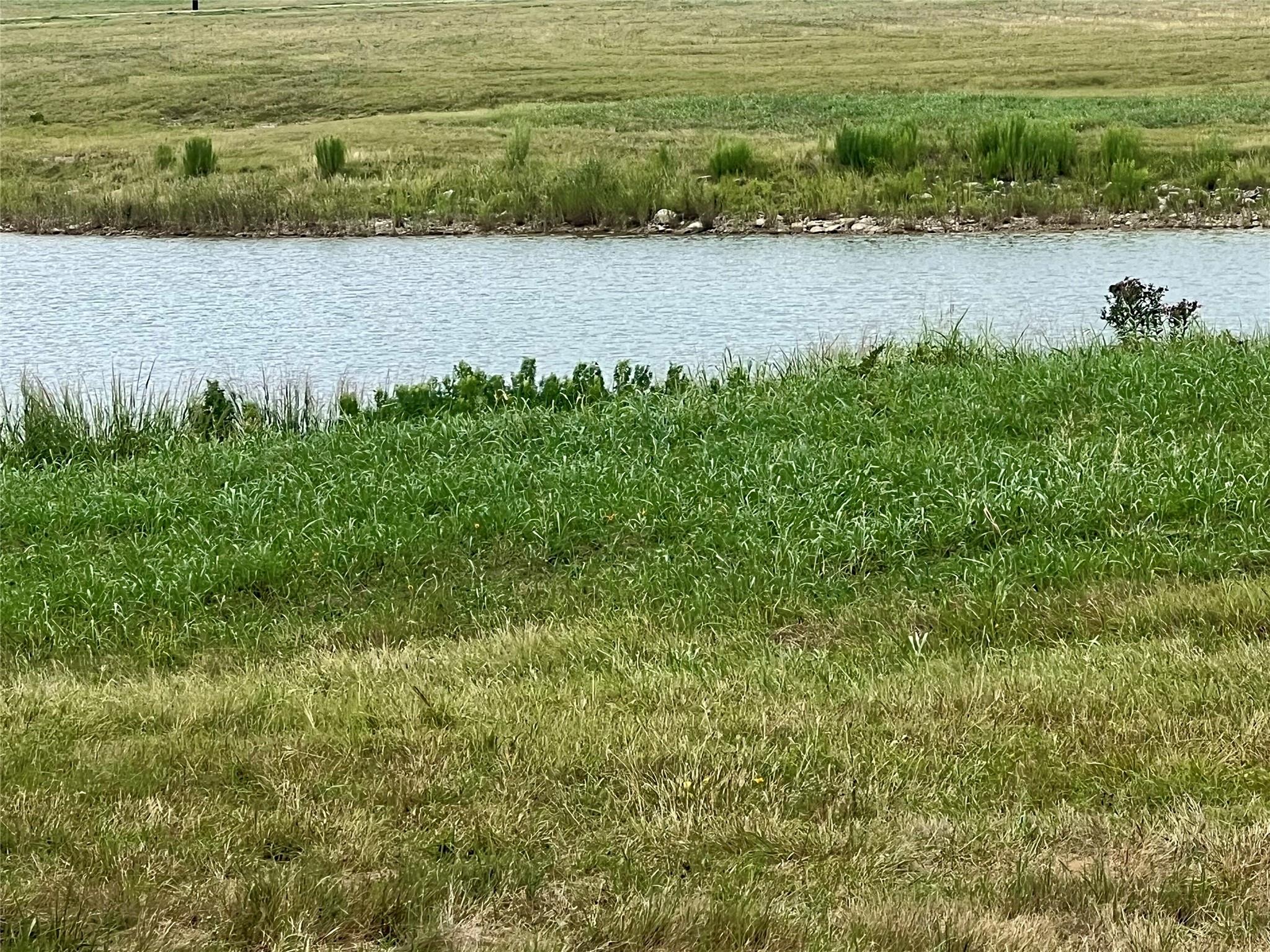 main property photo 16