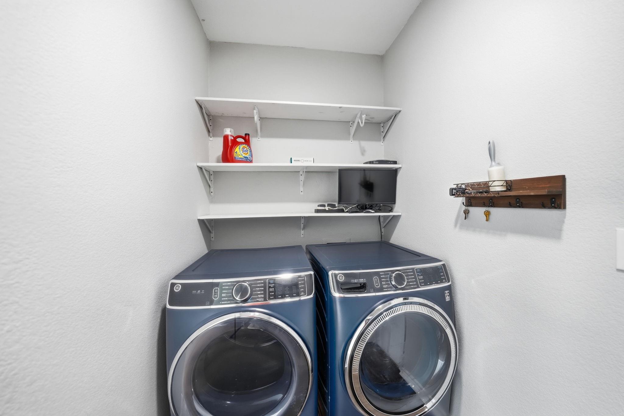 main property photo 17