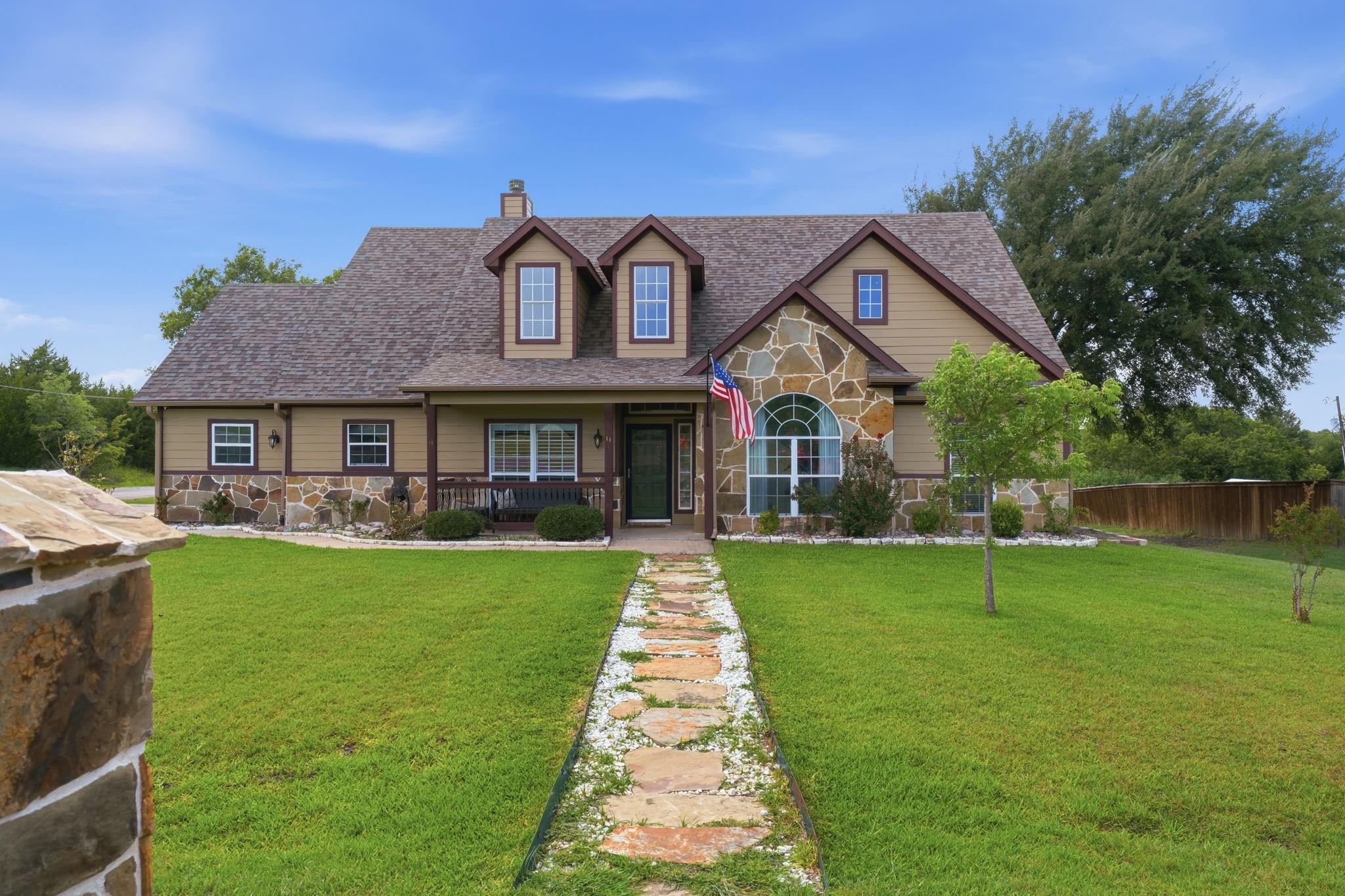 main property photo 3
