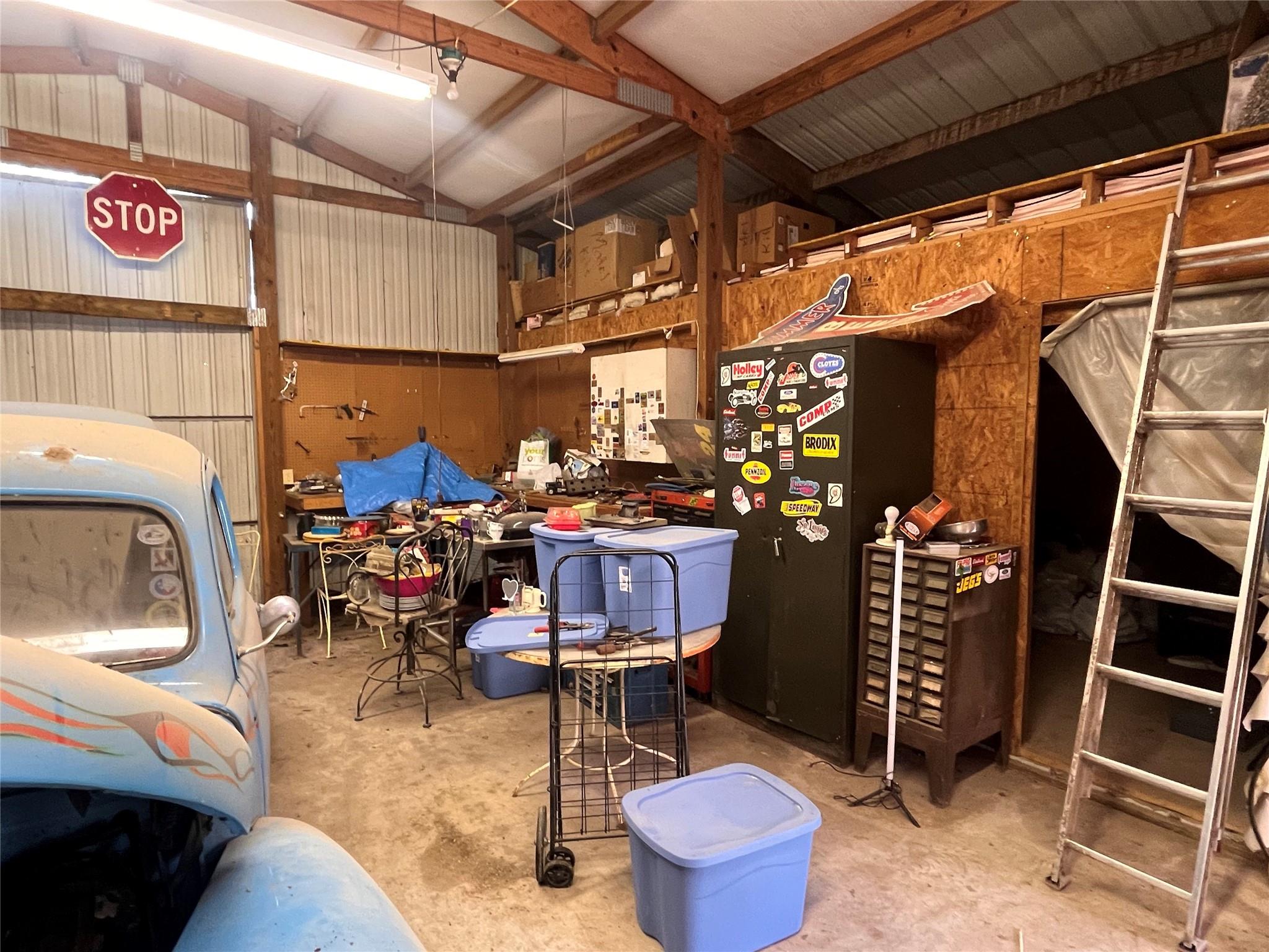 main property photo 6
