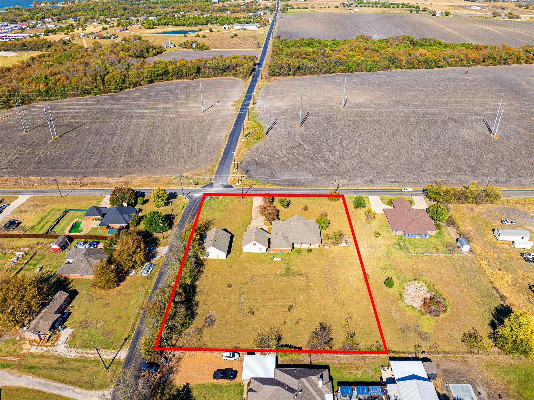 main property photo 31
