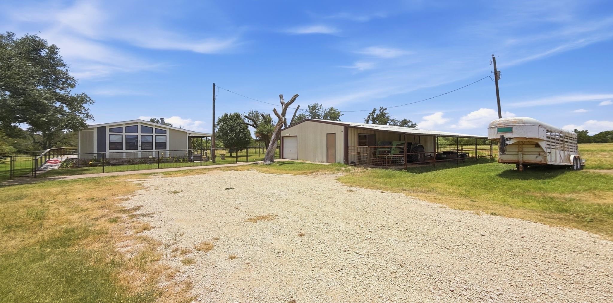 main property photo 24