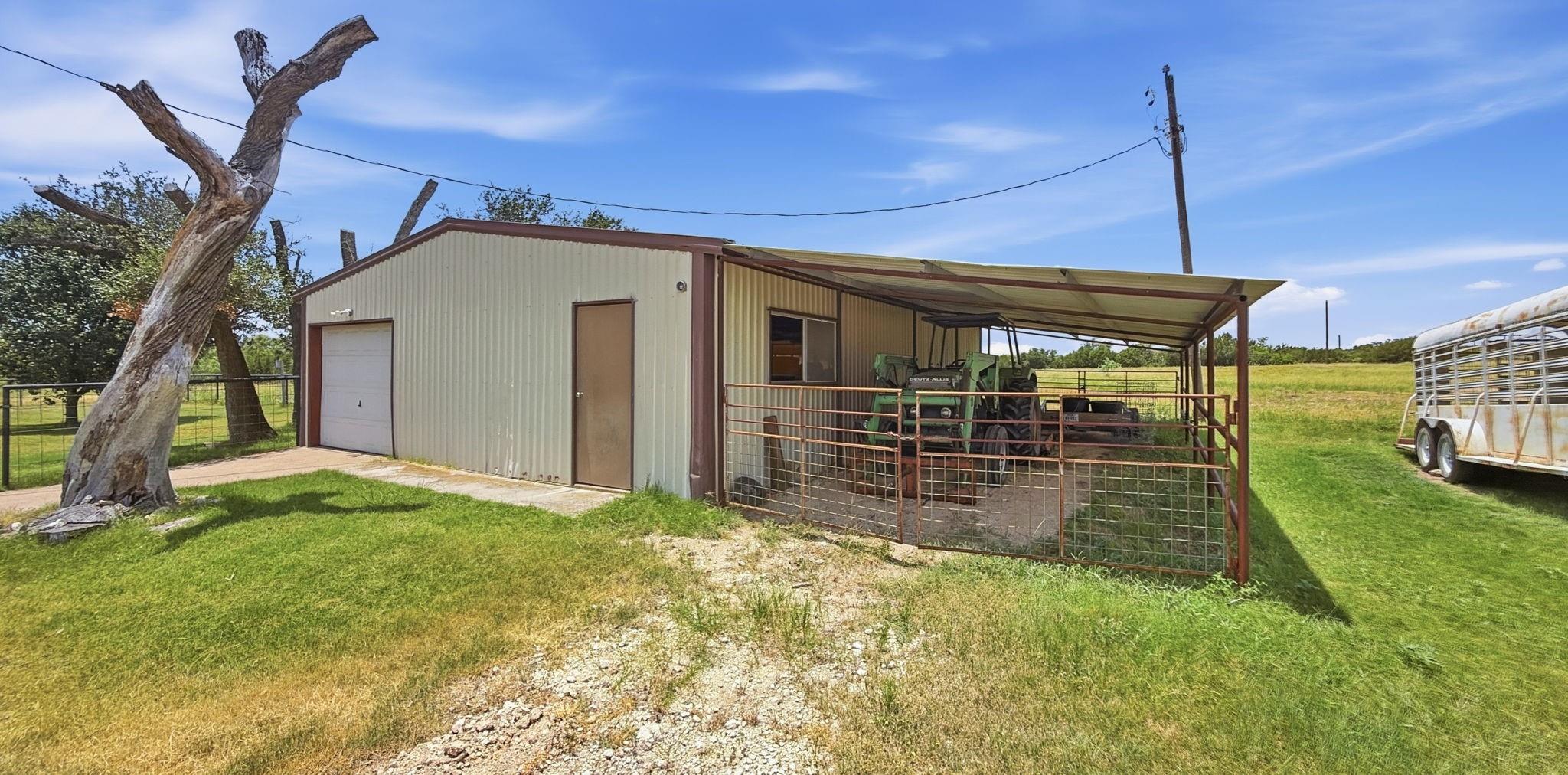 main property photo 25