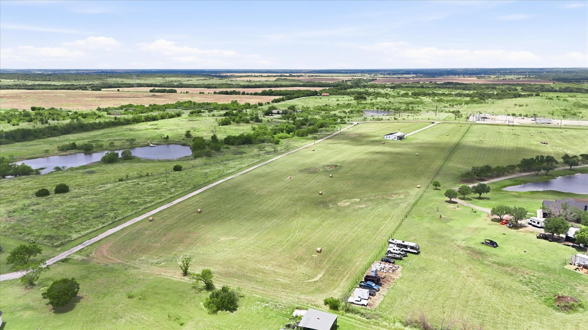 main property photo 33