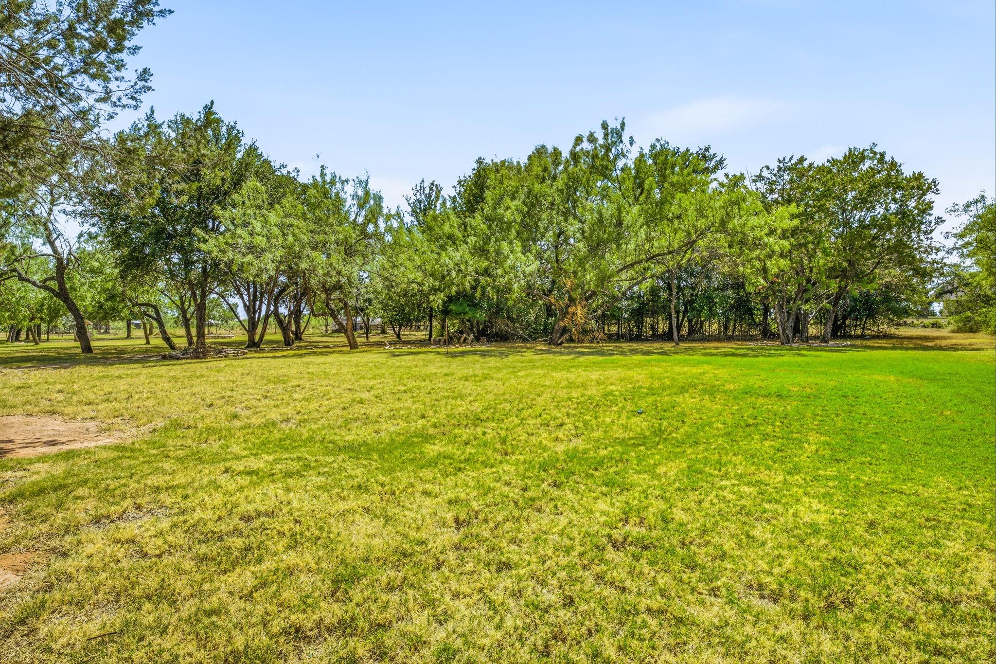 main property photo 29