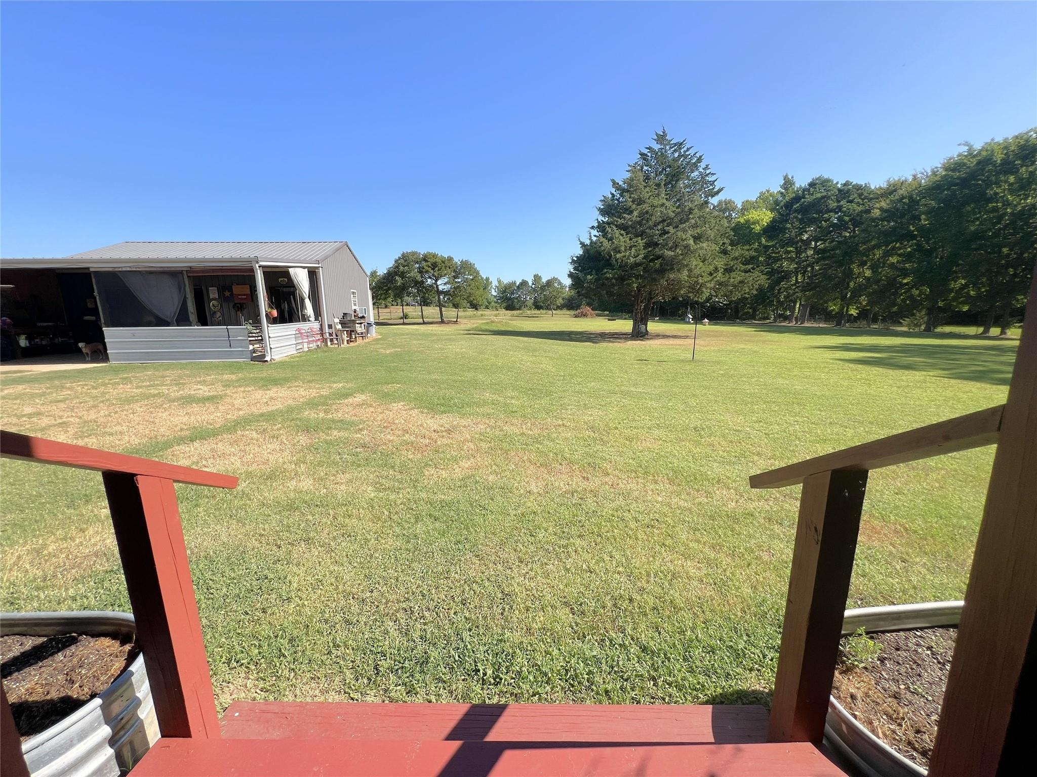 main property photo 24