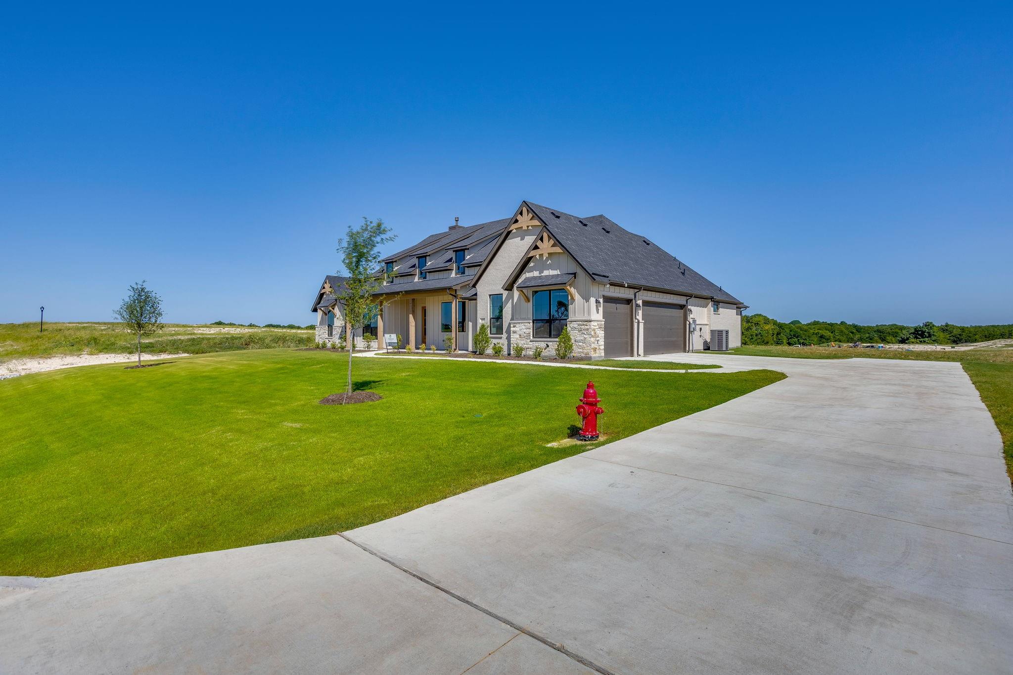 main property photo 2