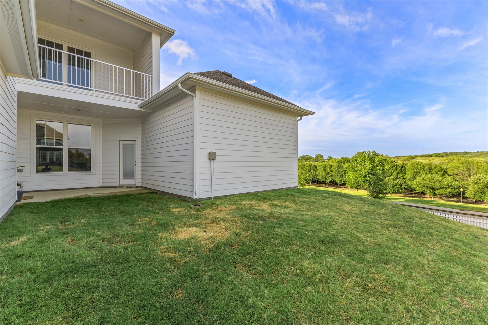 main property photo 36