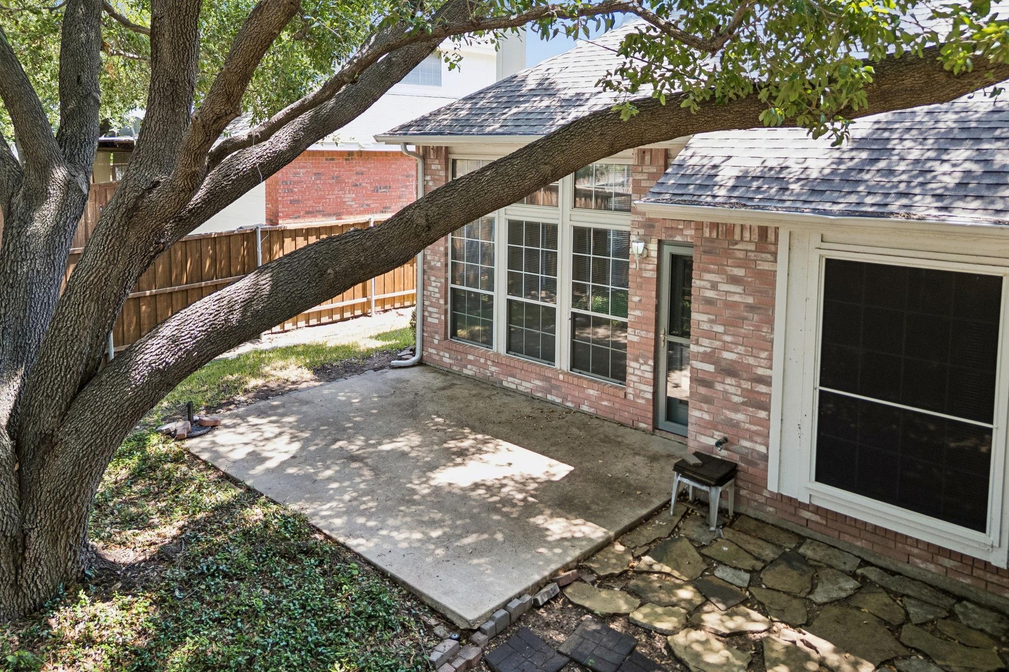main property photo 29