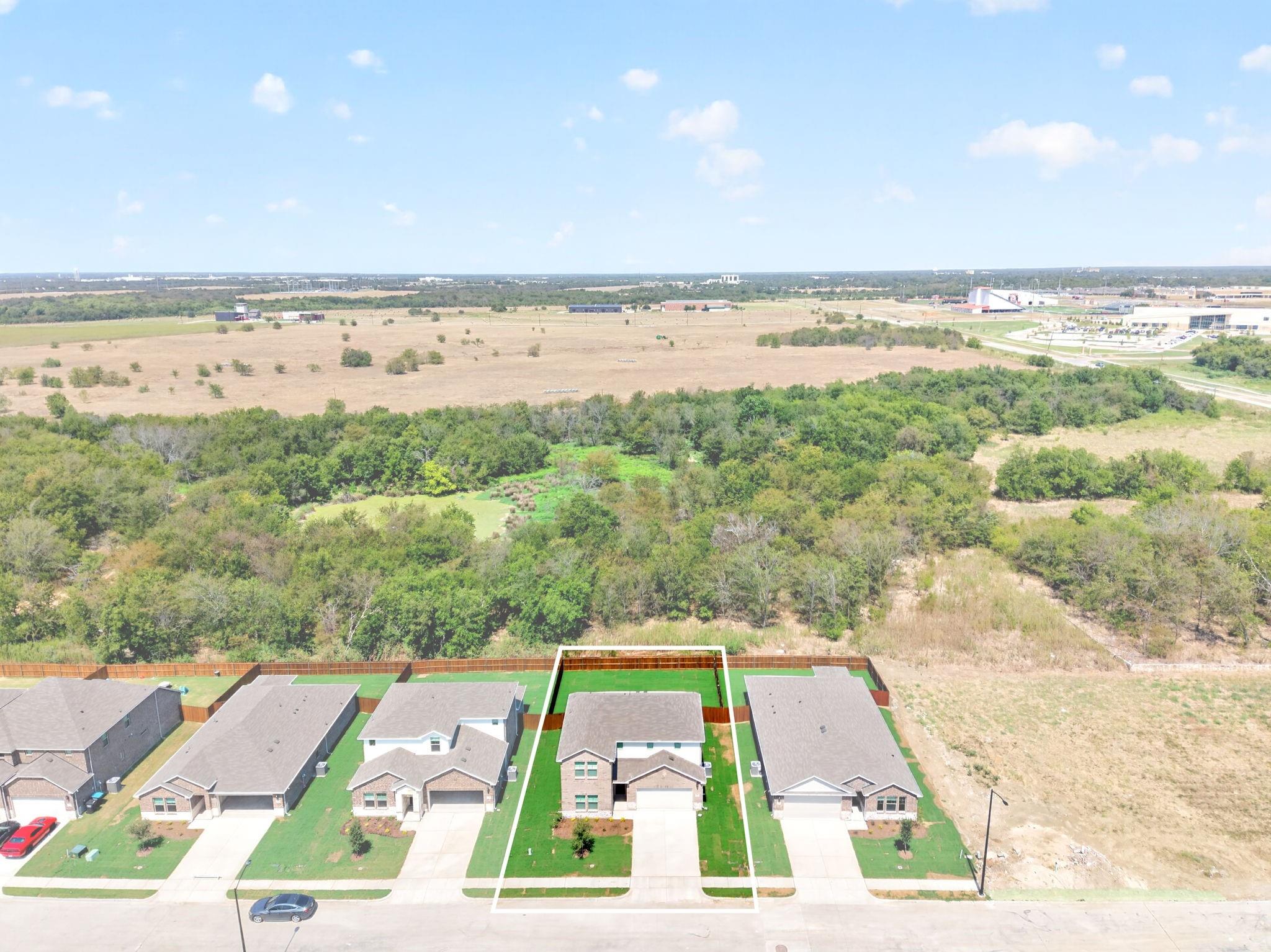 main property photo 36