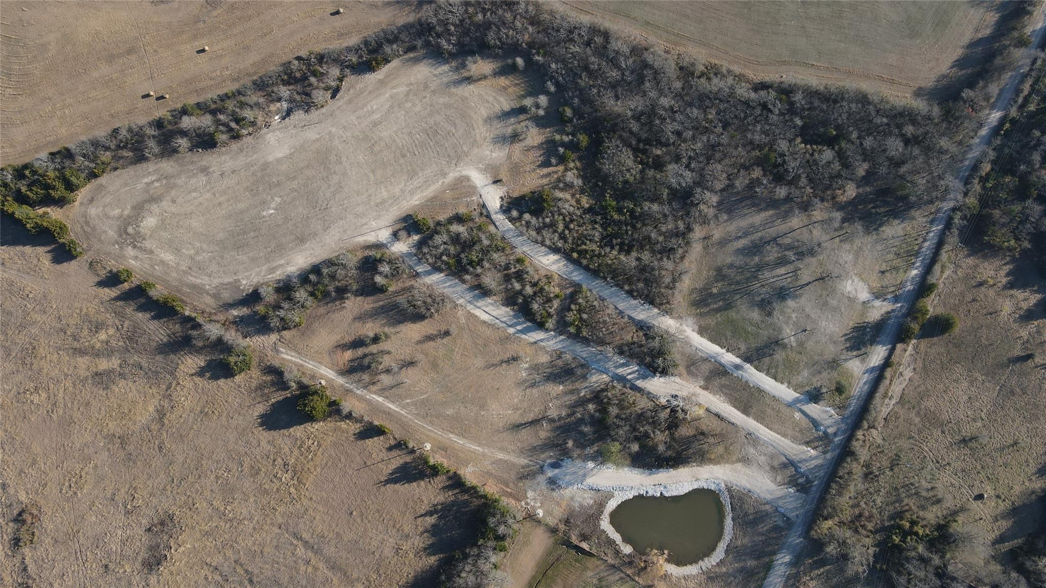main property photo 6