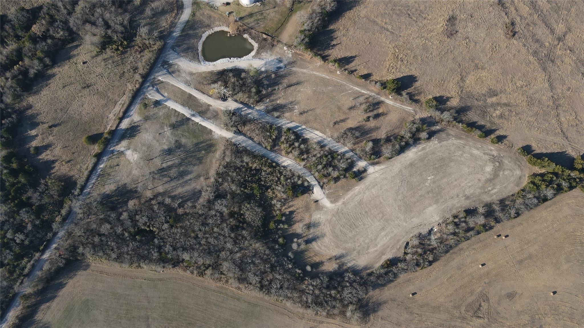 main property photo 8