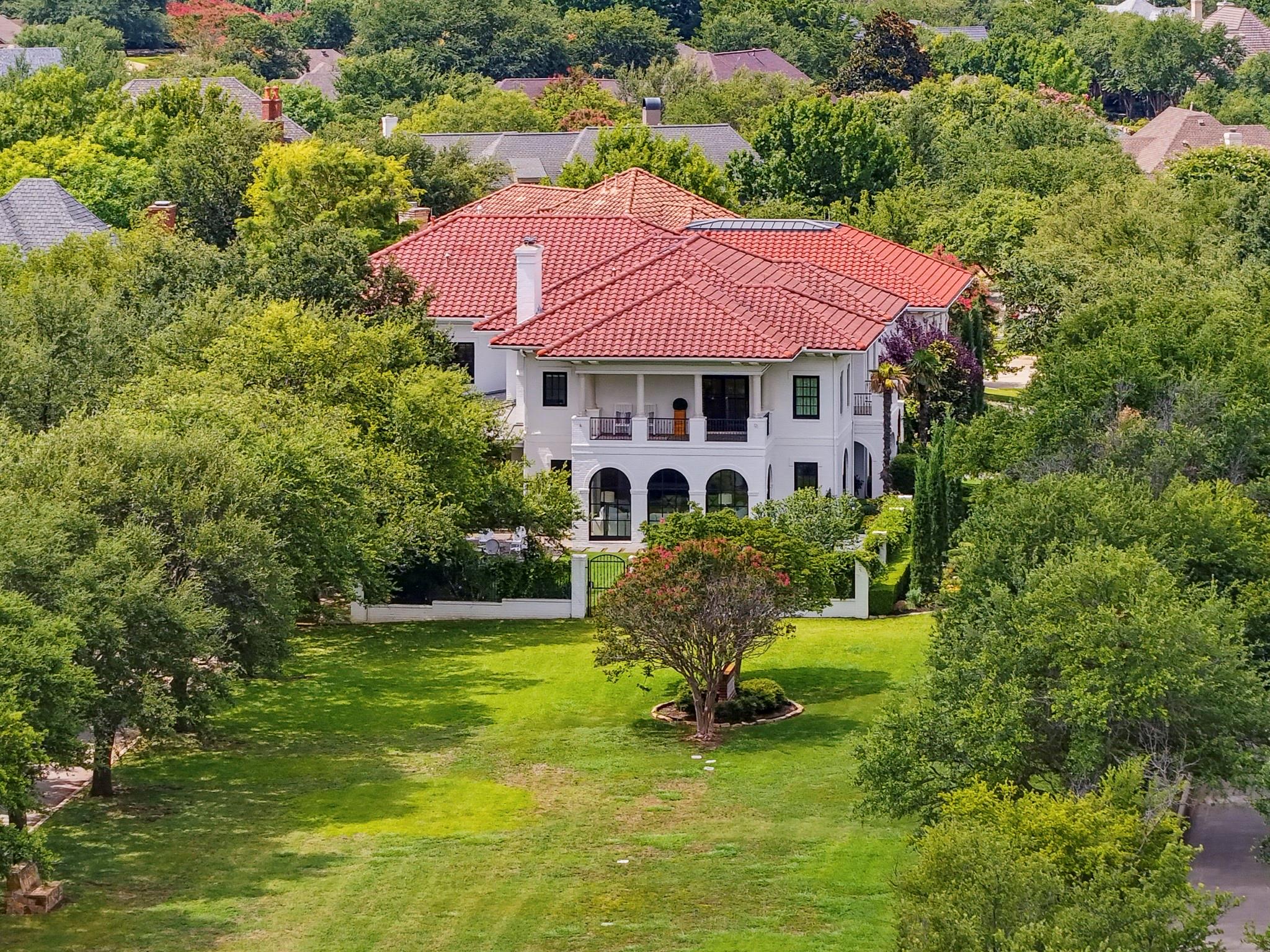 main property photo 39