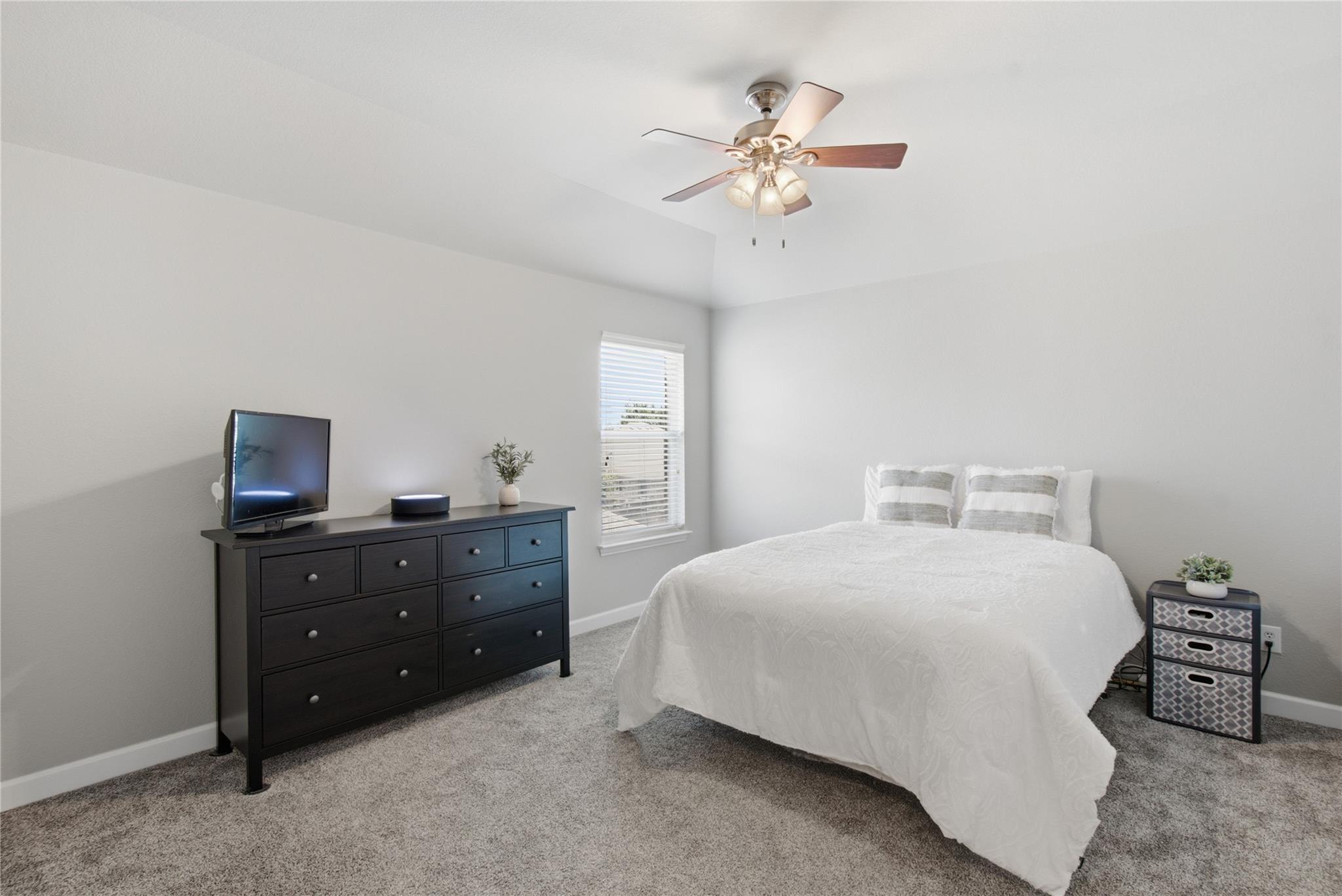 property viewer photo 17