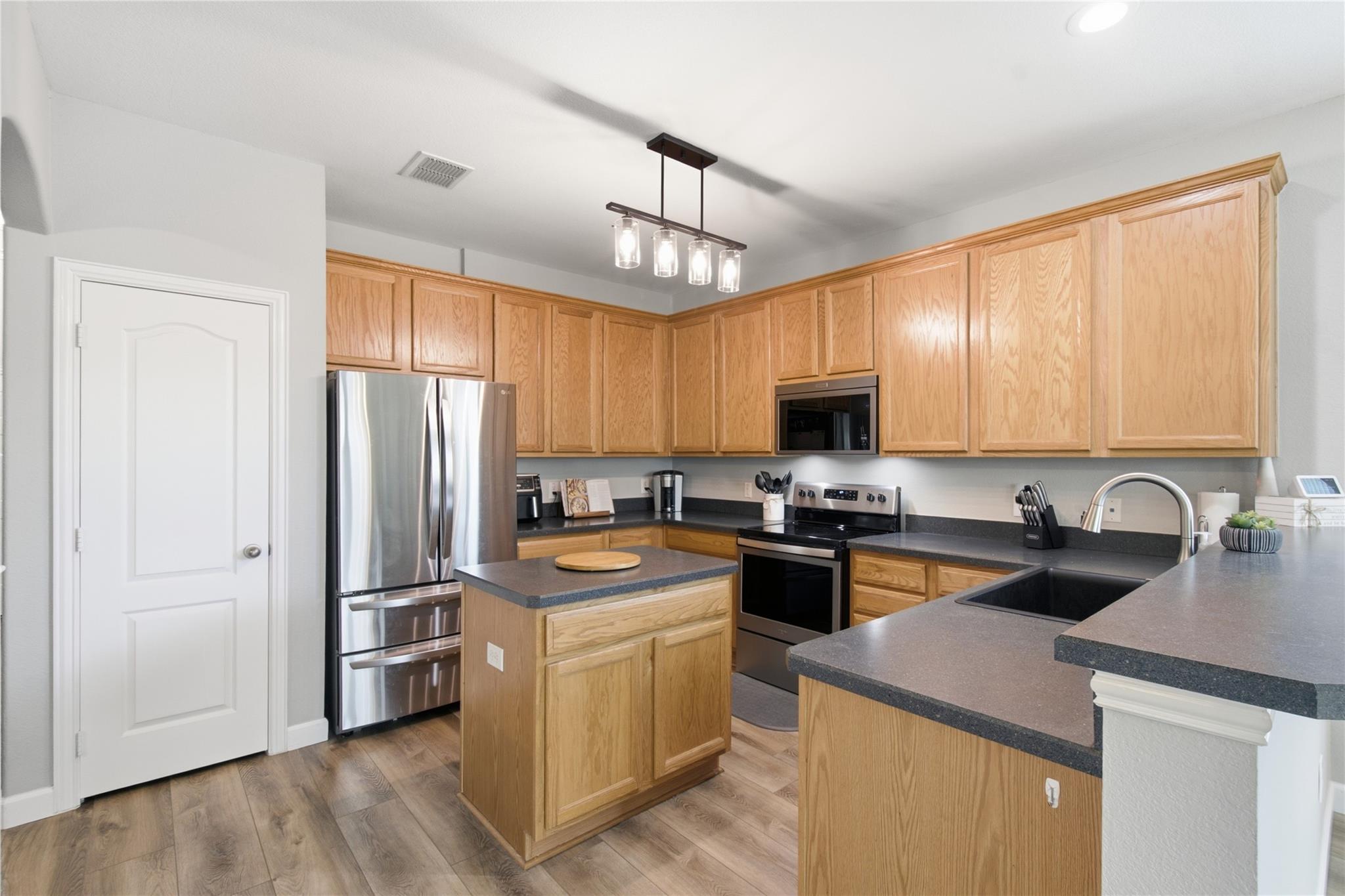 property viewer photo 5