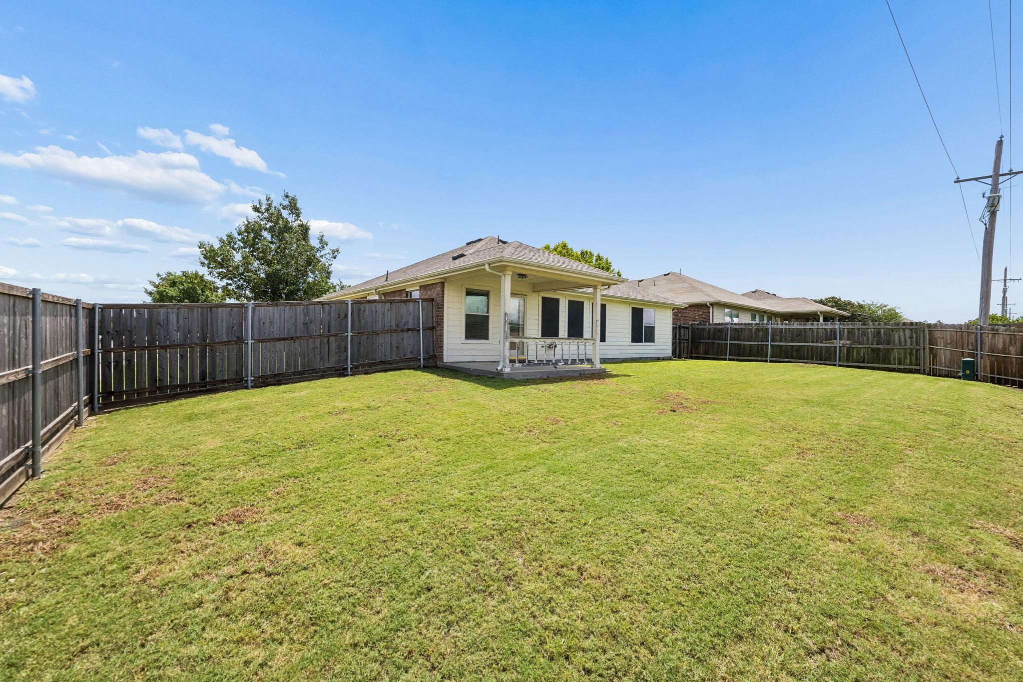 main property photo 23
