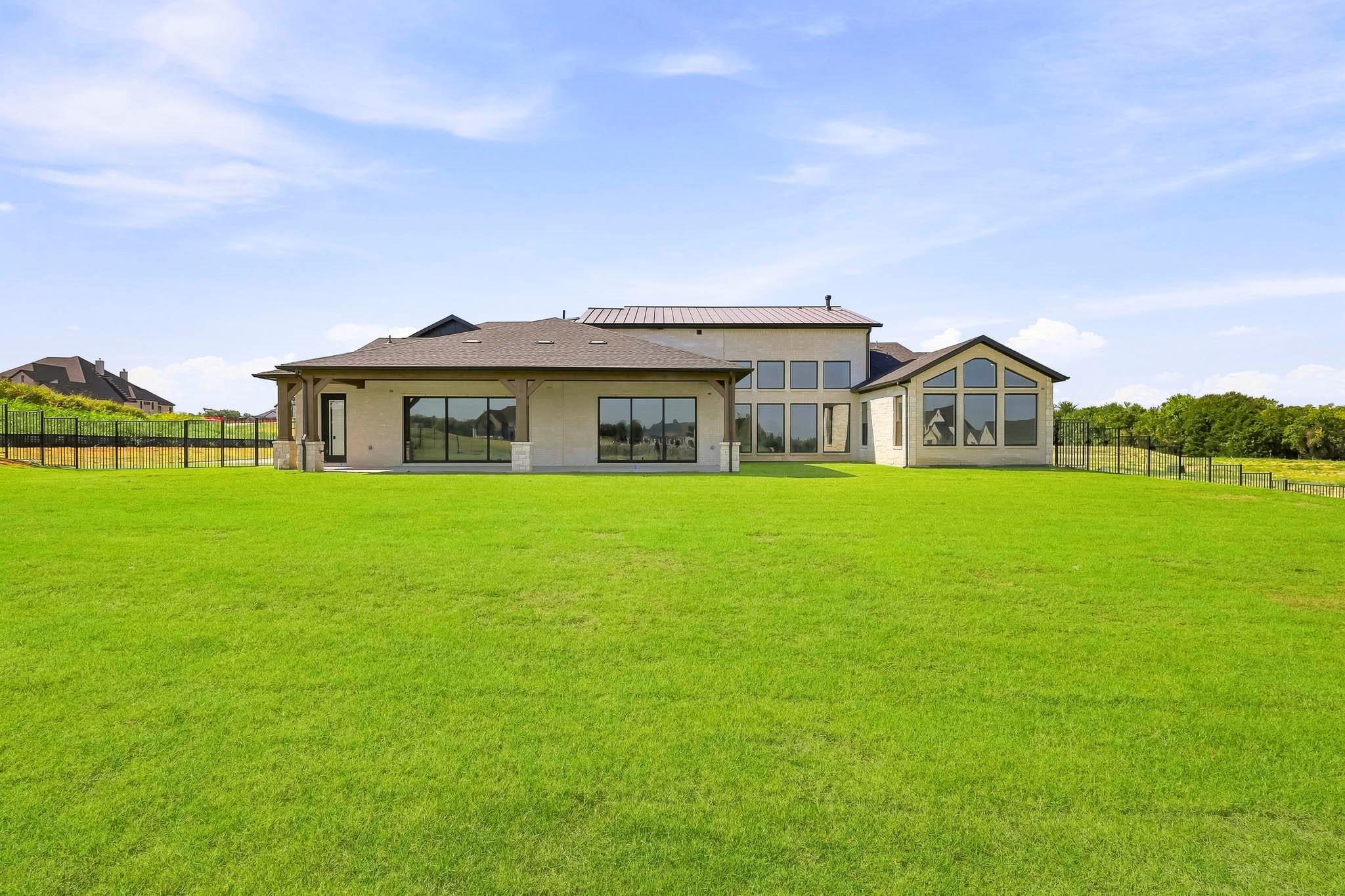 main property photo 39