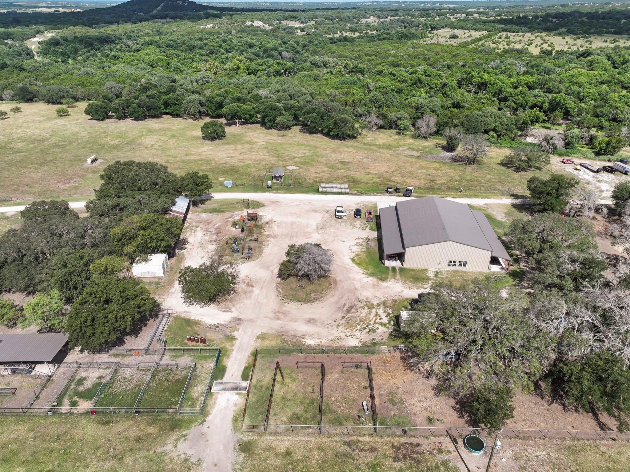 main property photo 14