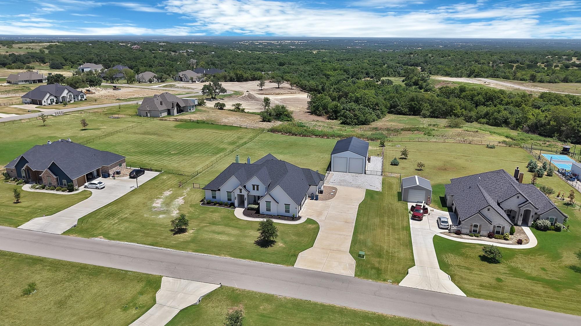 main property photo 36