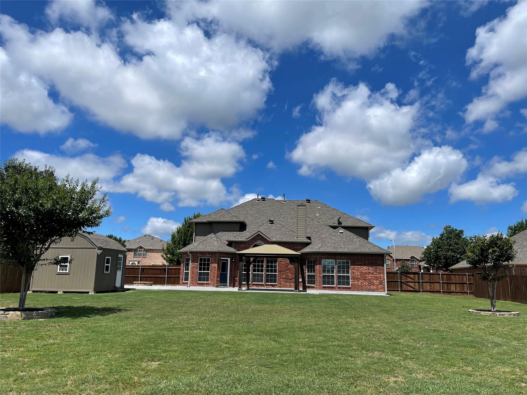 main property photo 37