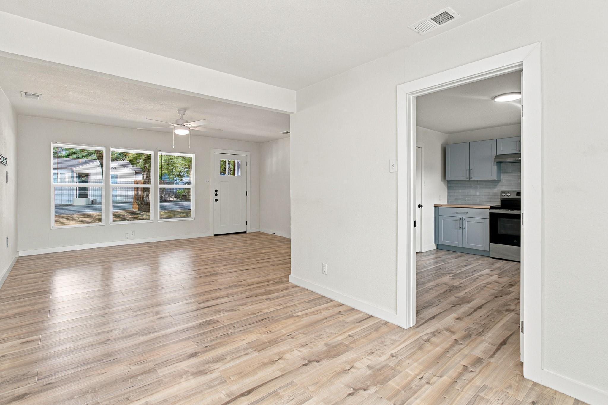 property viewer photo 25