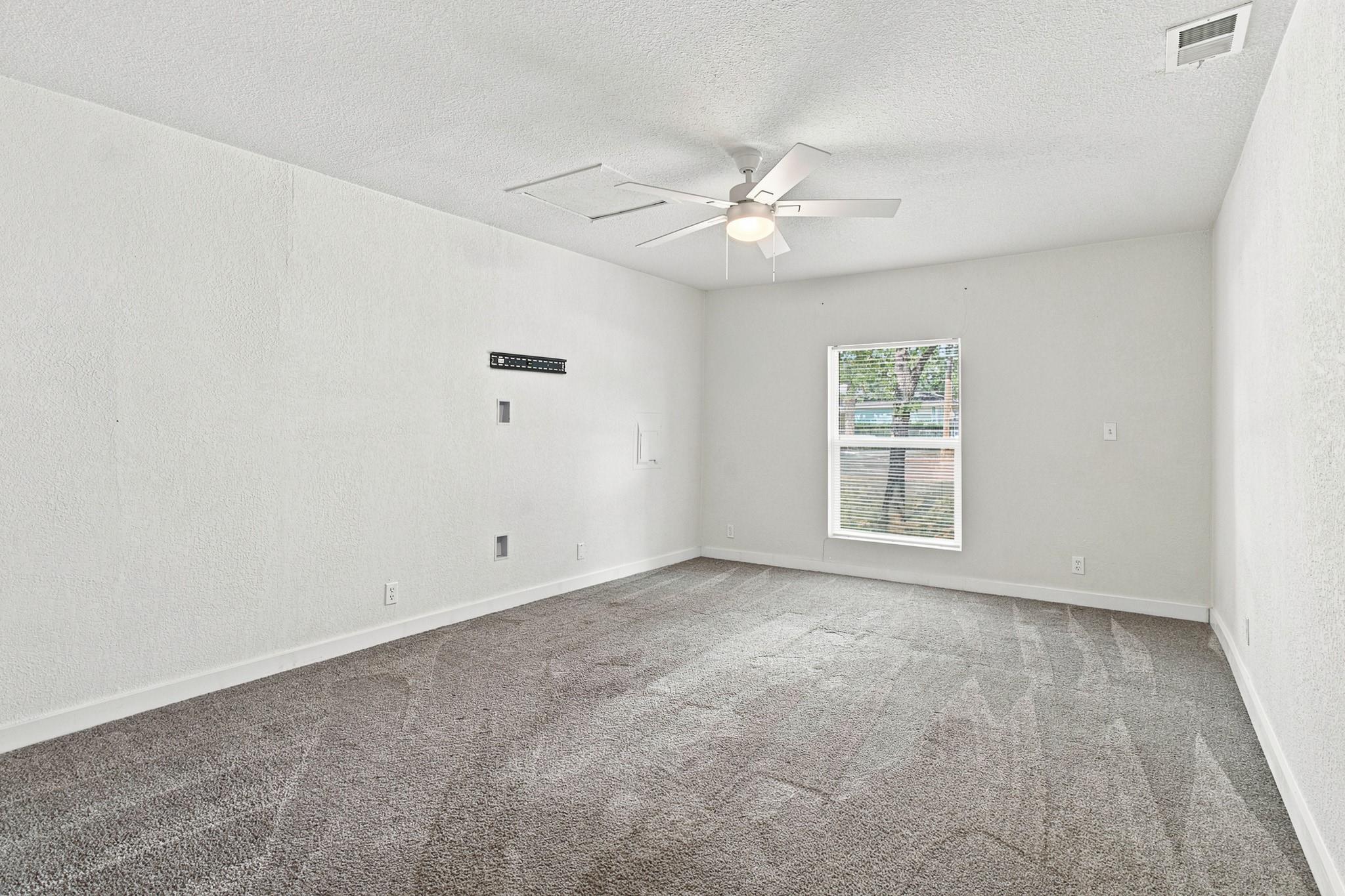 property viewer photo 26